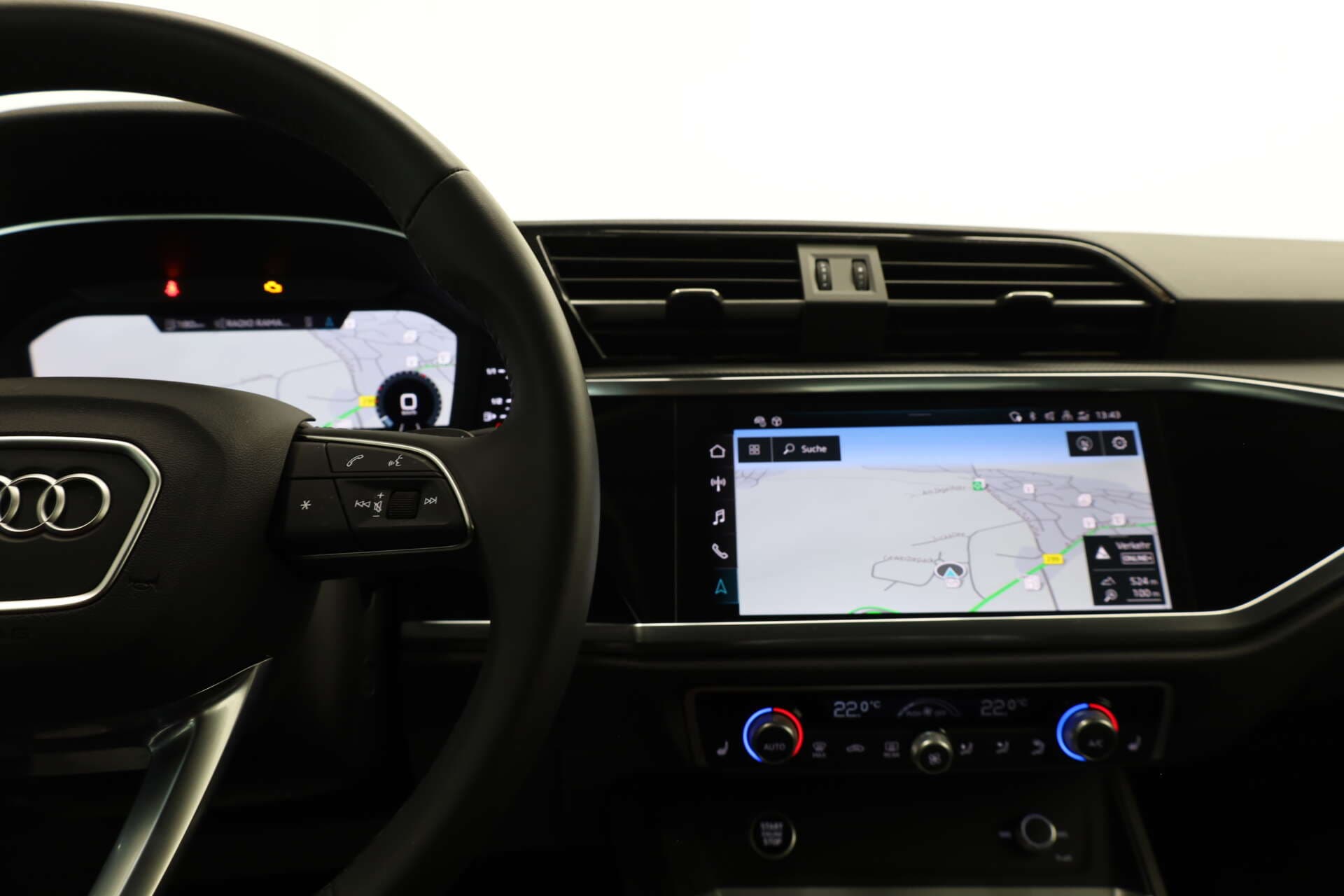 AUDI Q3, photo 15 sur 17