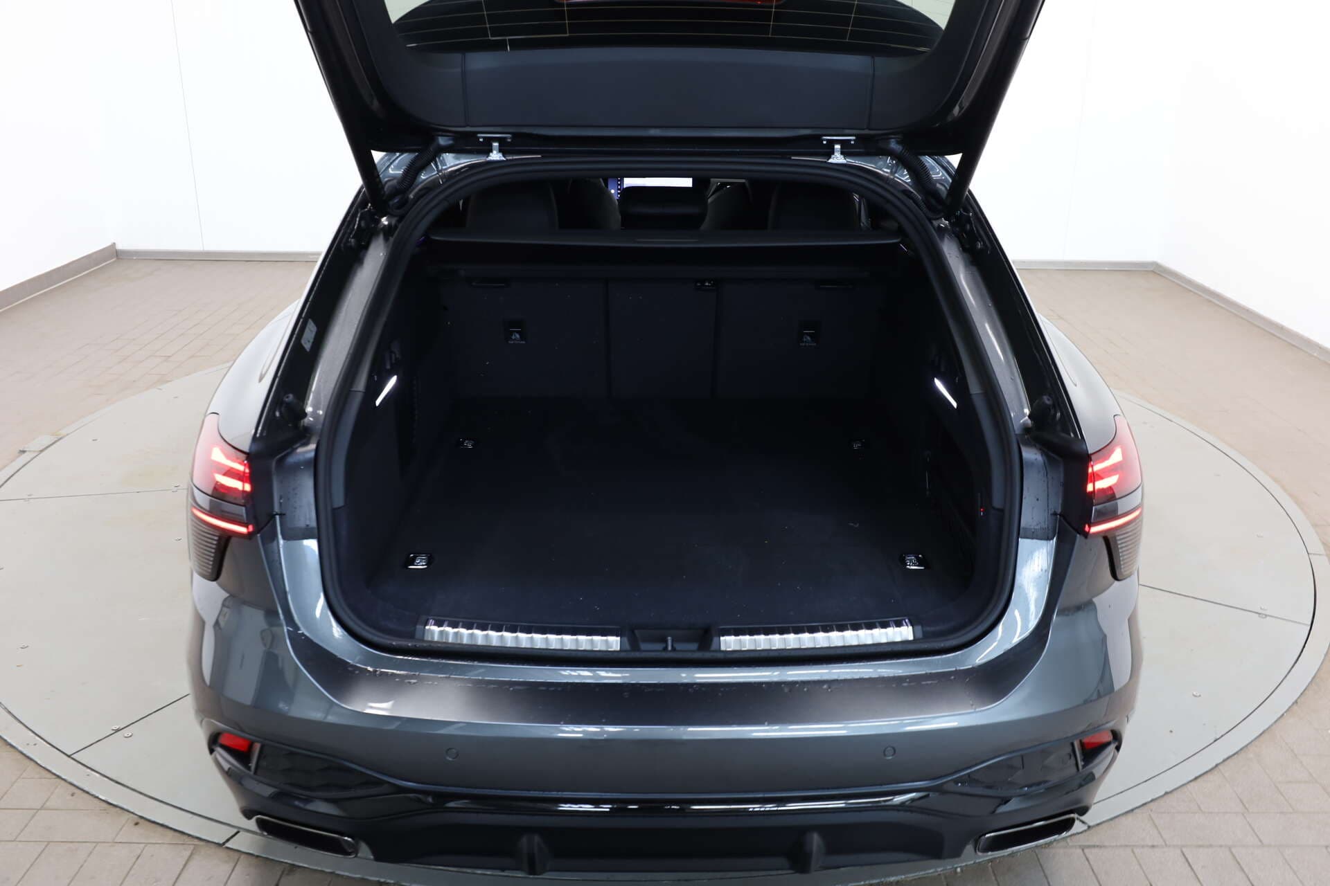AUDI A6 Avant, photo 11 sur 17