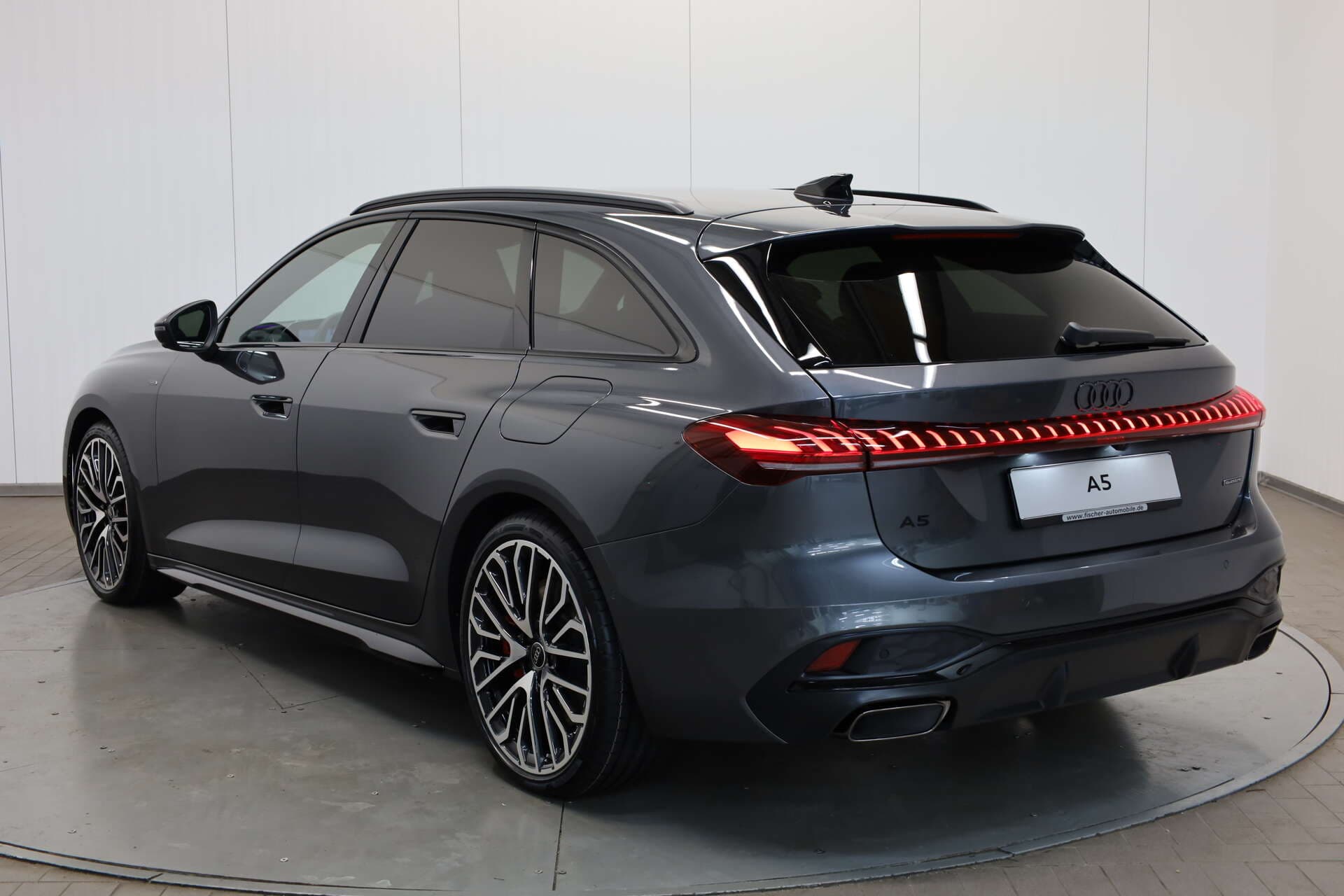 AUDI A5 Avant, photo 3 sur 17