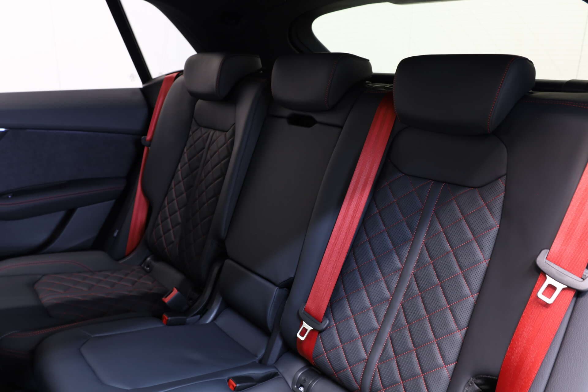 AUDI Q8, photo 10 sur 17