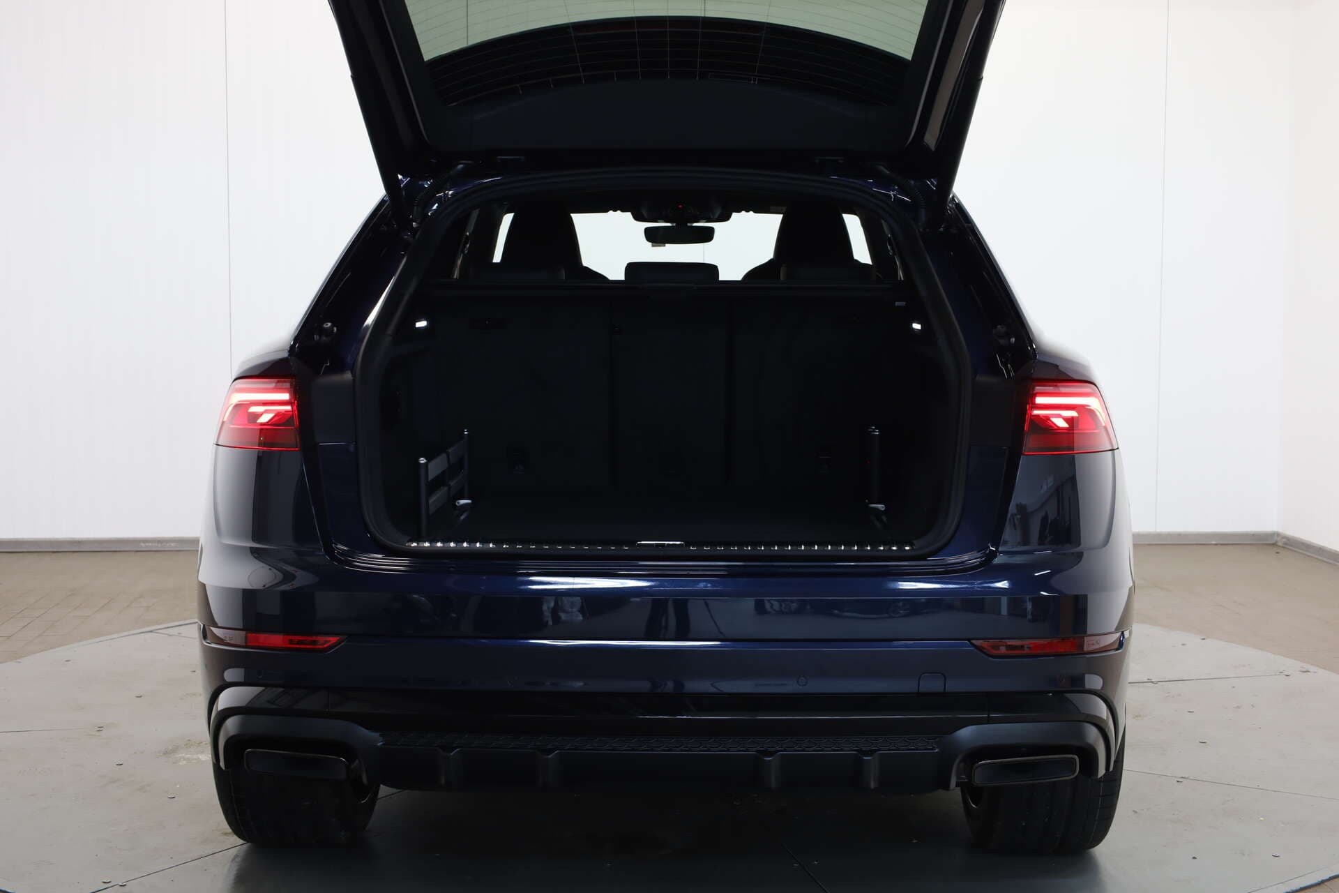 AUDI Q8, photo 11 sur 17