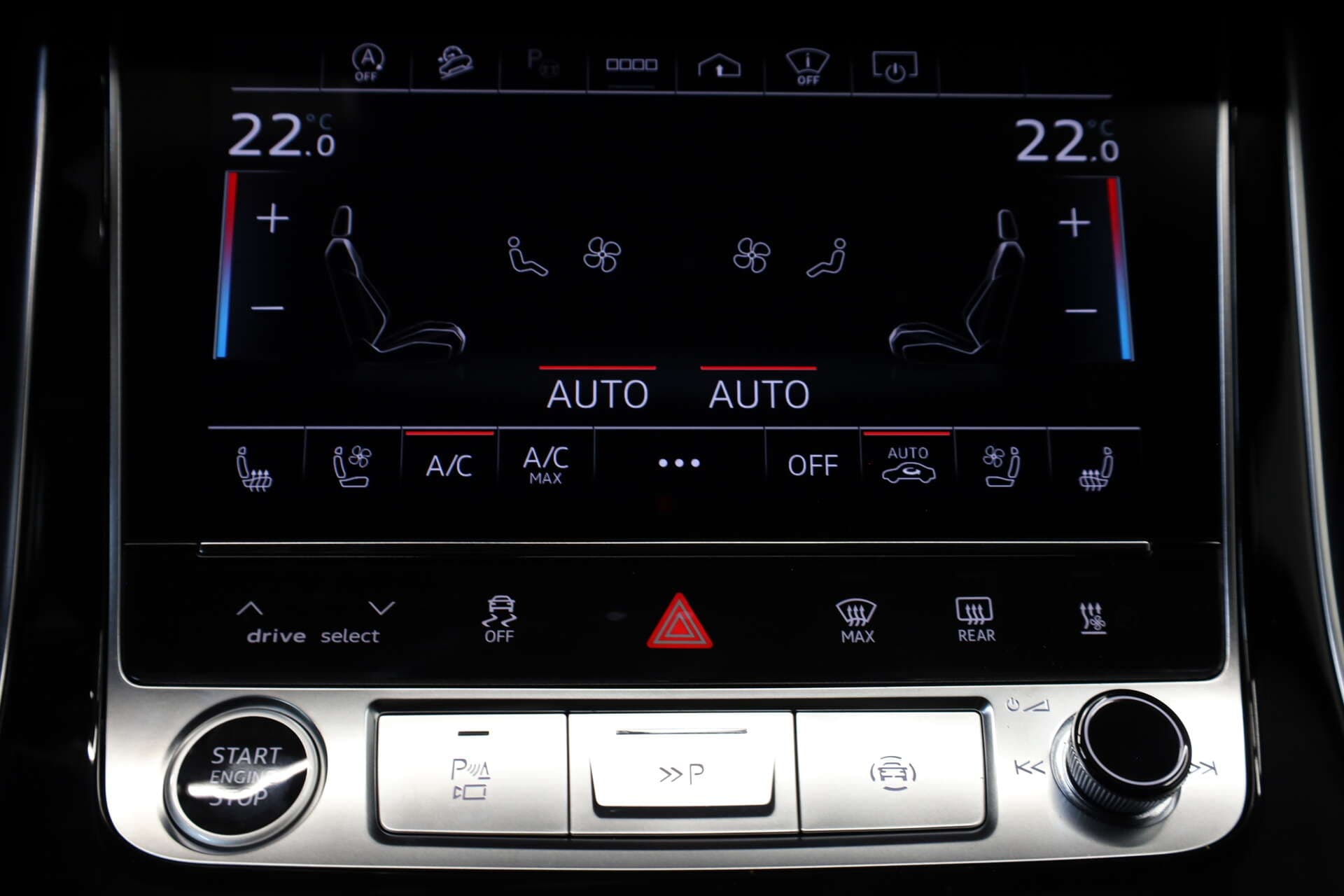 AUDI Q8, photo 16 sur 17