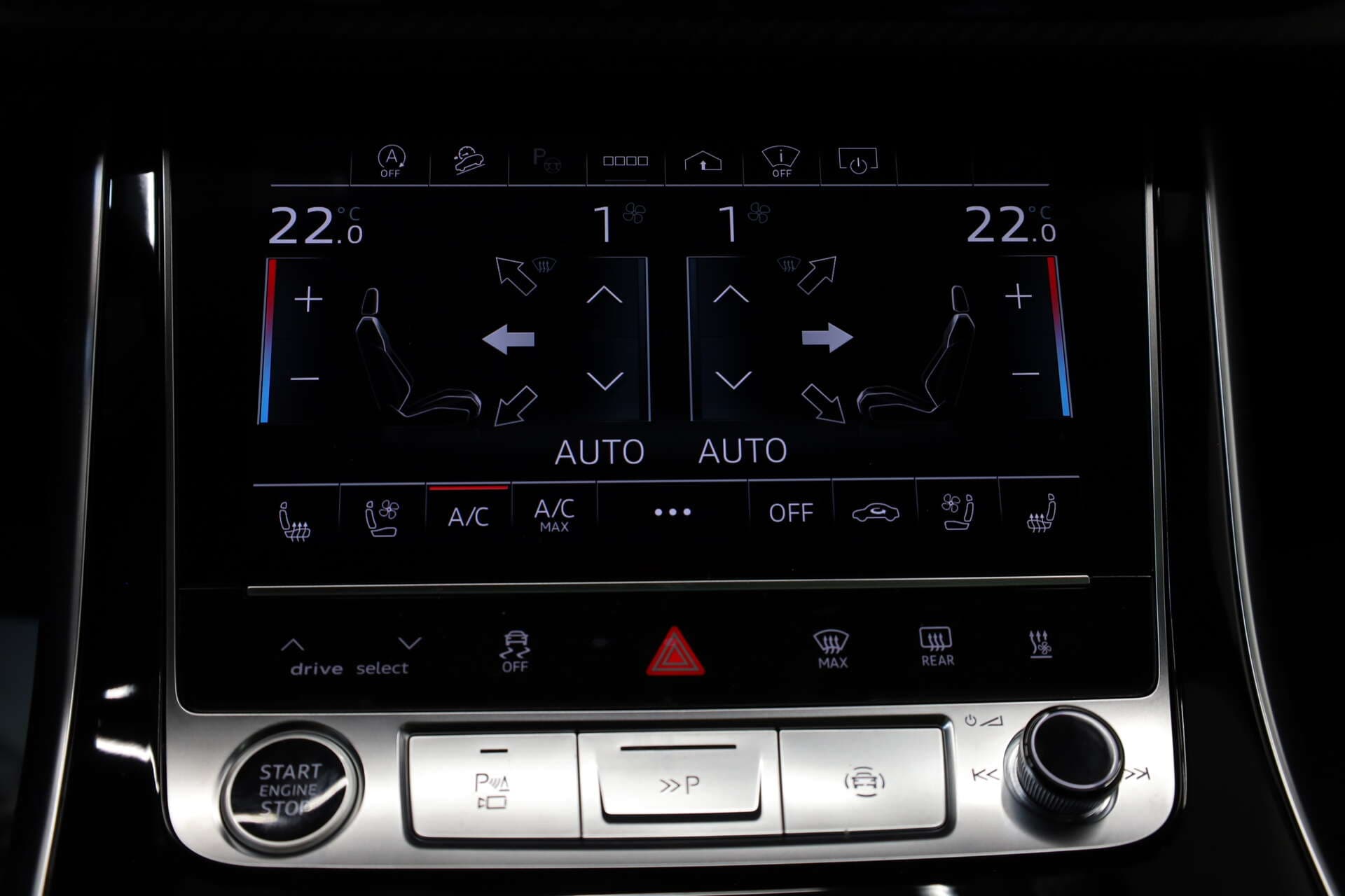 AUDI Q8, photo 16 sur 17