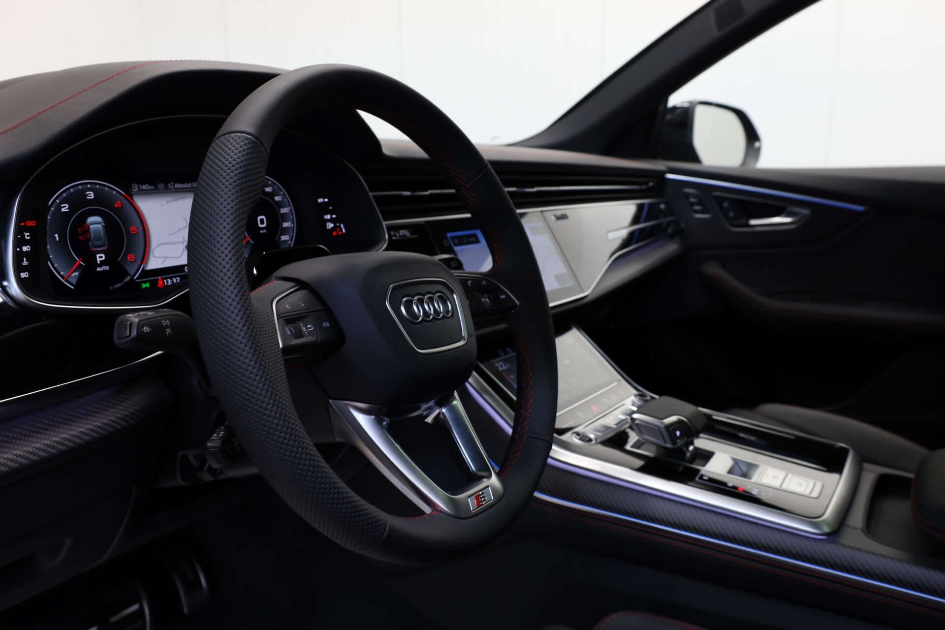 AUDI Q8, photo 17 sur 17