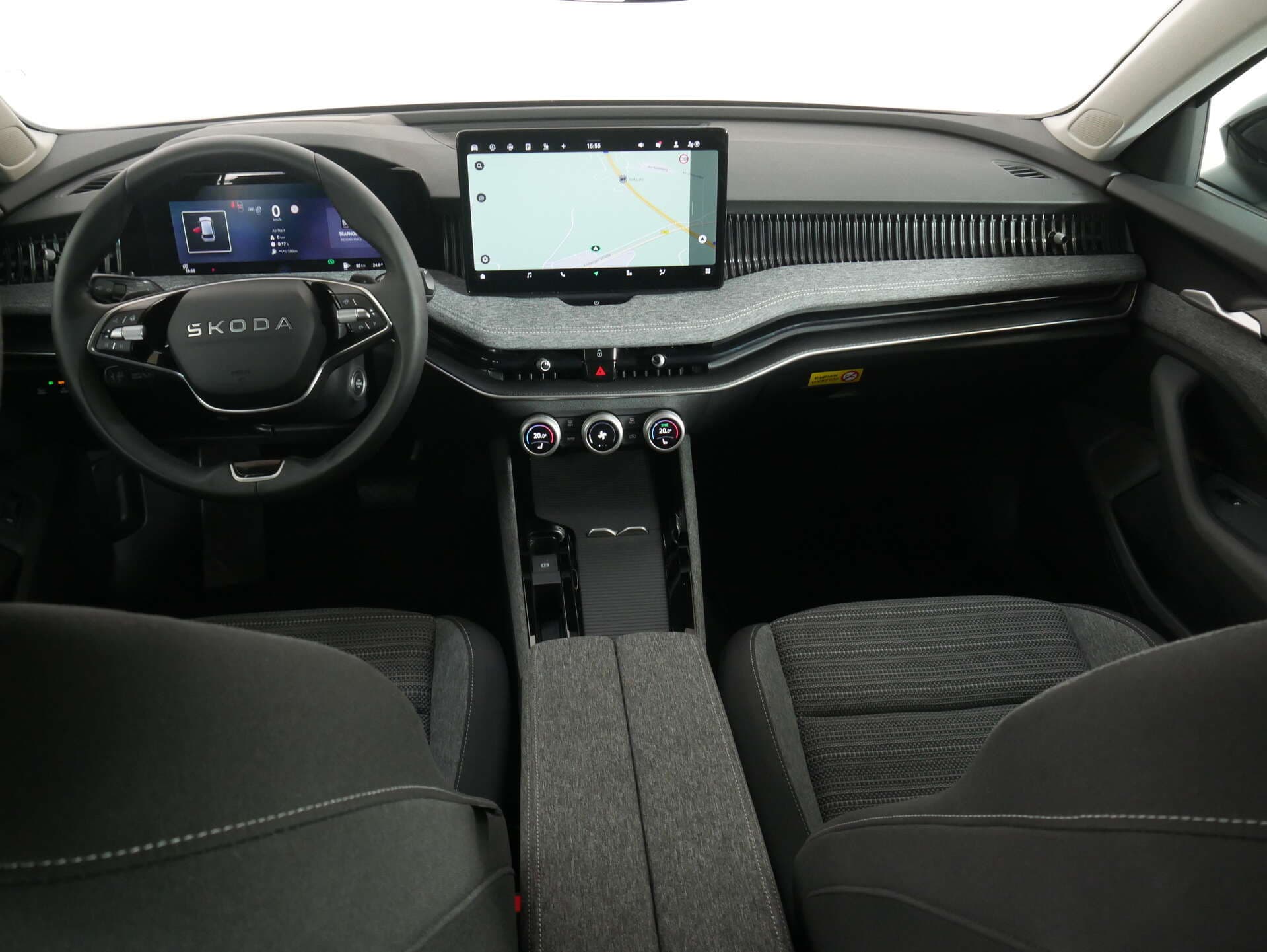 SKODA Superb Combi, photo 10 sur 17