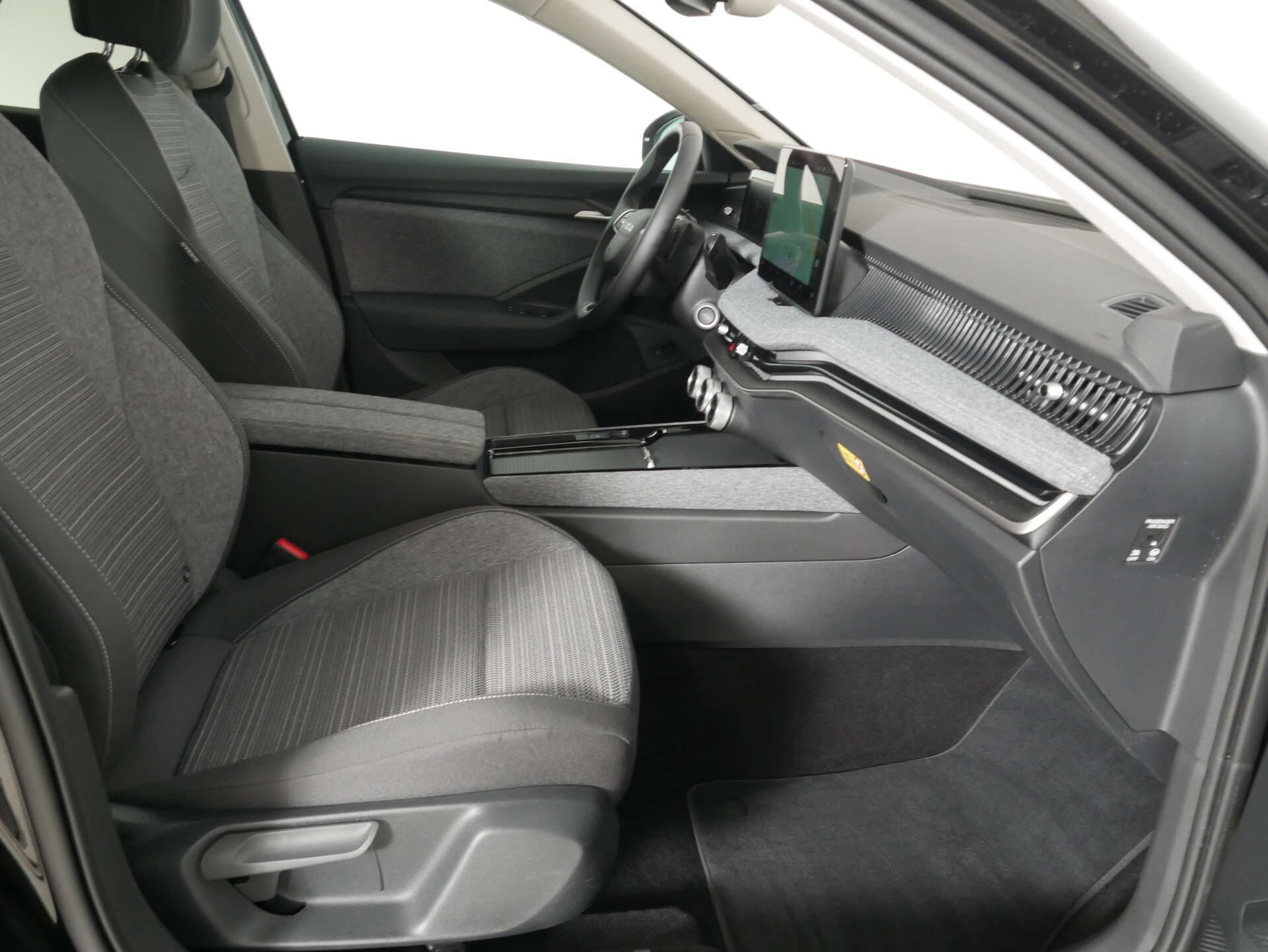 SKODA Superb Combi, photo 15 sur 17