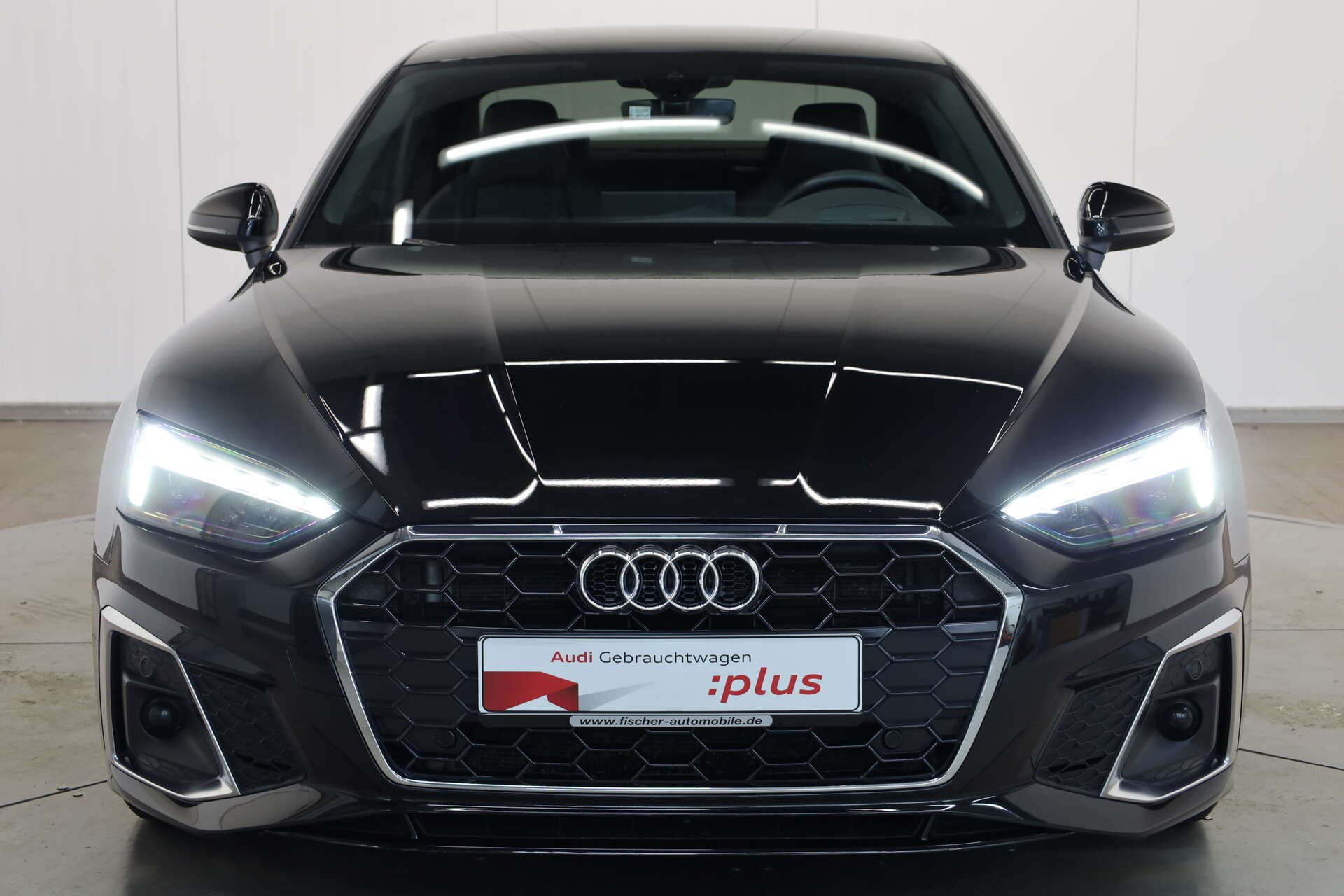 AUDI A5 Coupe, photo 2 sur 17