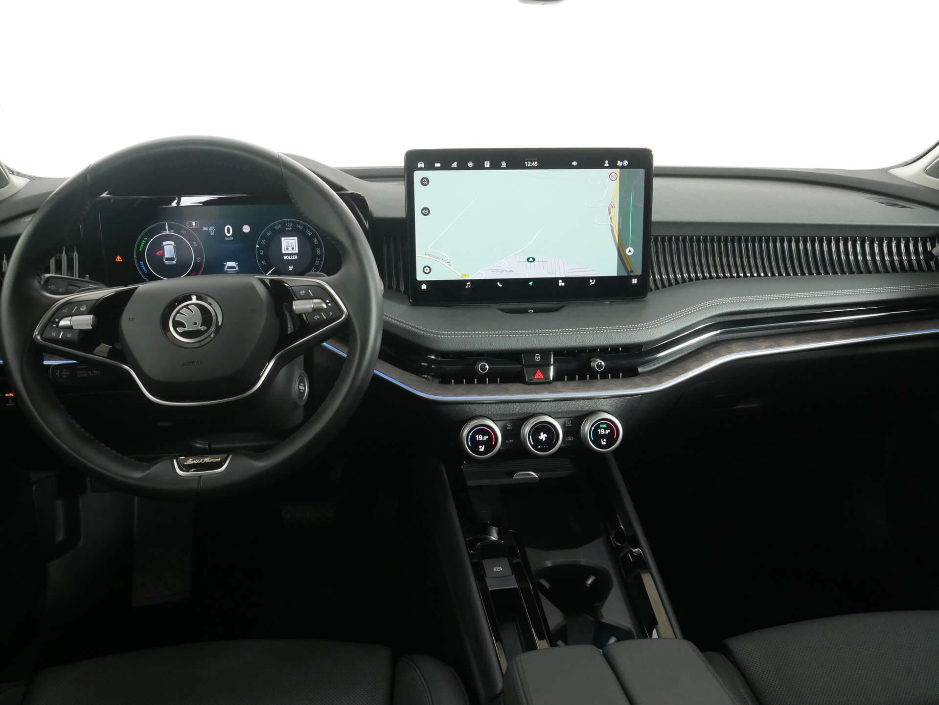 SKODA Superb Combi, photo 11 sur 17