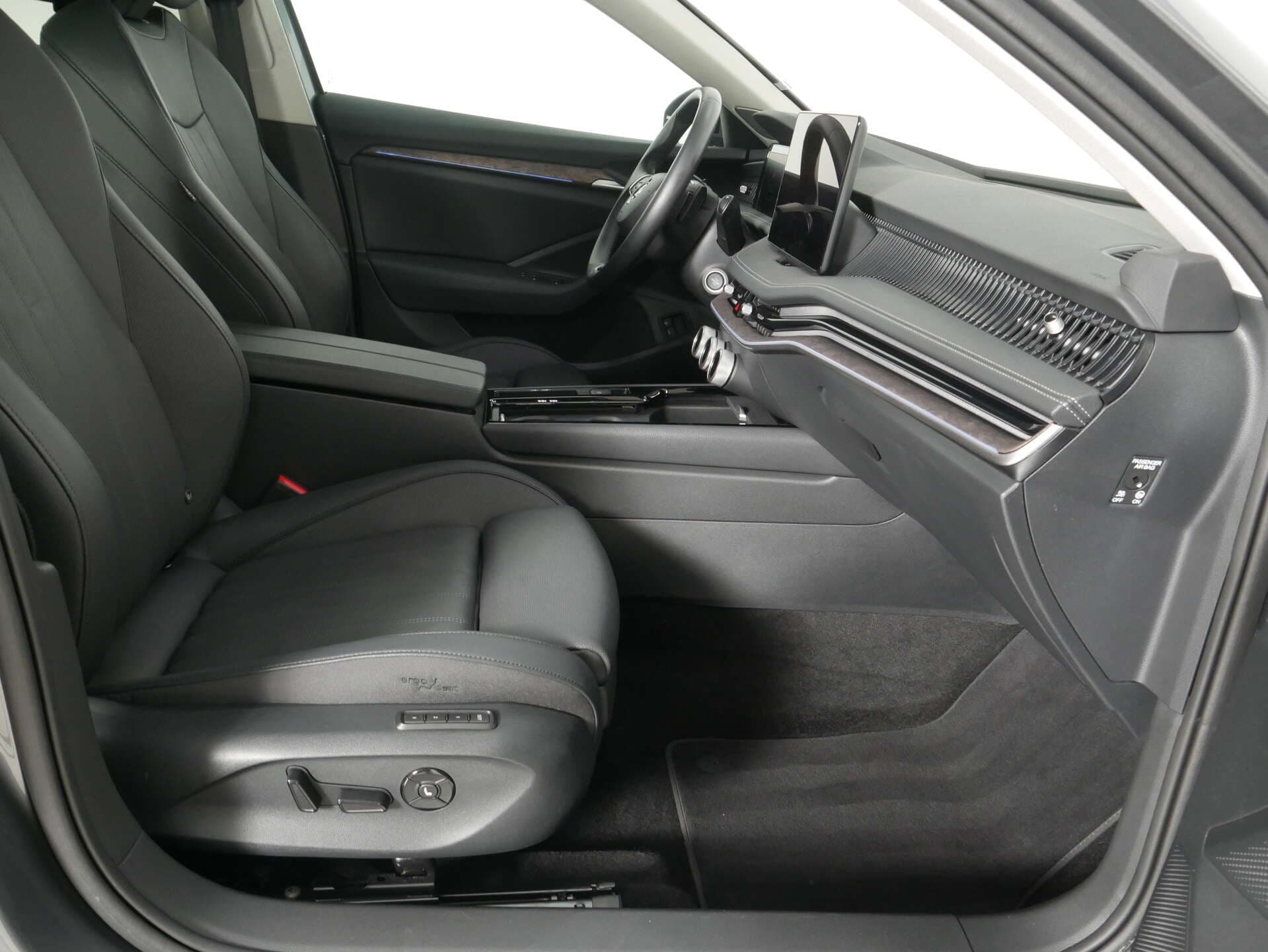 SKODA Superb Combi, photo 16 sur 17