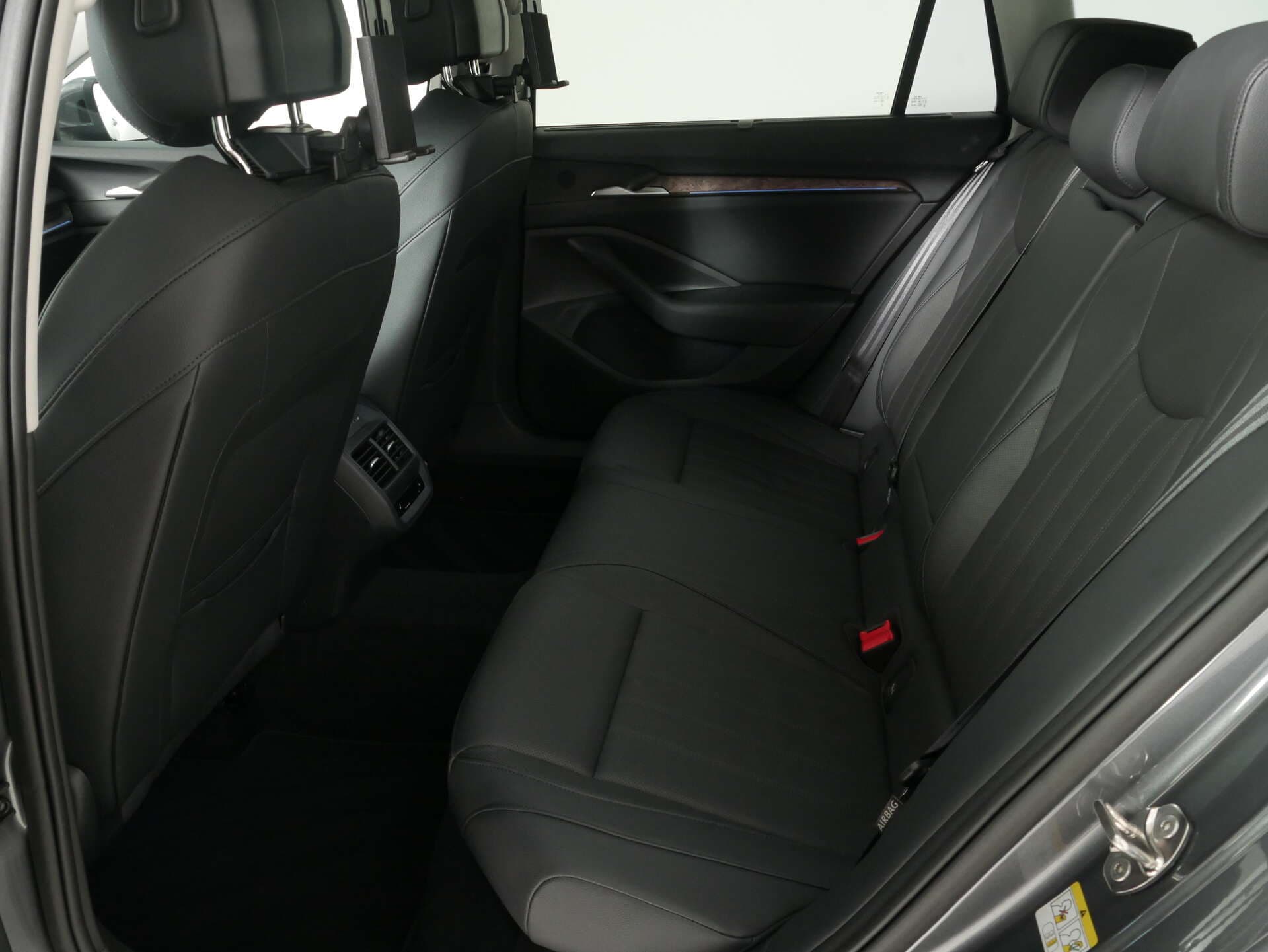 SKODA Superb Combi, photo 17 sur 17