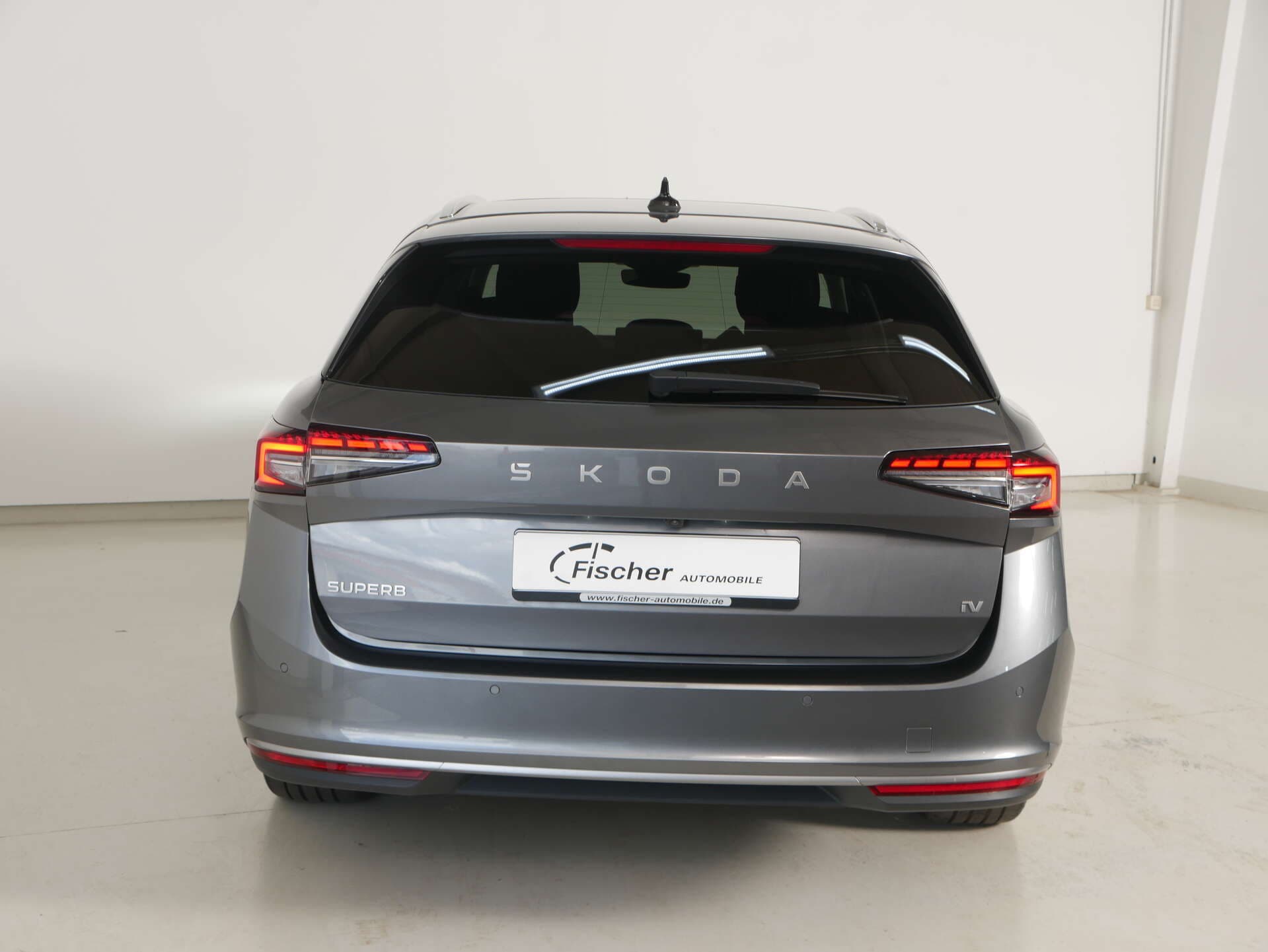 SKODA Superb Combi, photo 4 sur 17