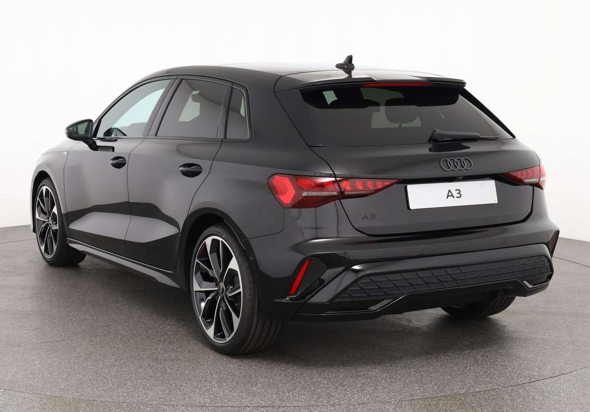 AUDI A3 Sportback, photo 3 sur 17