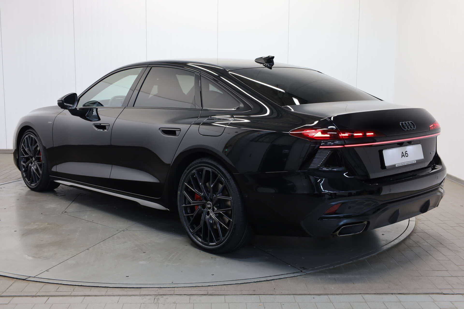 AUDI A6 Limousine, photo 3 sur 17