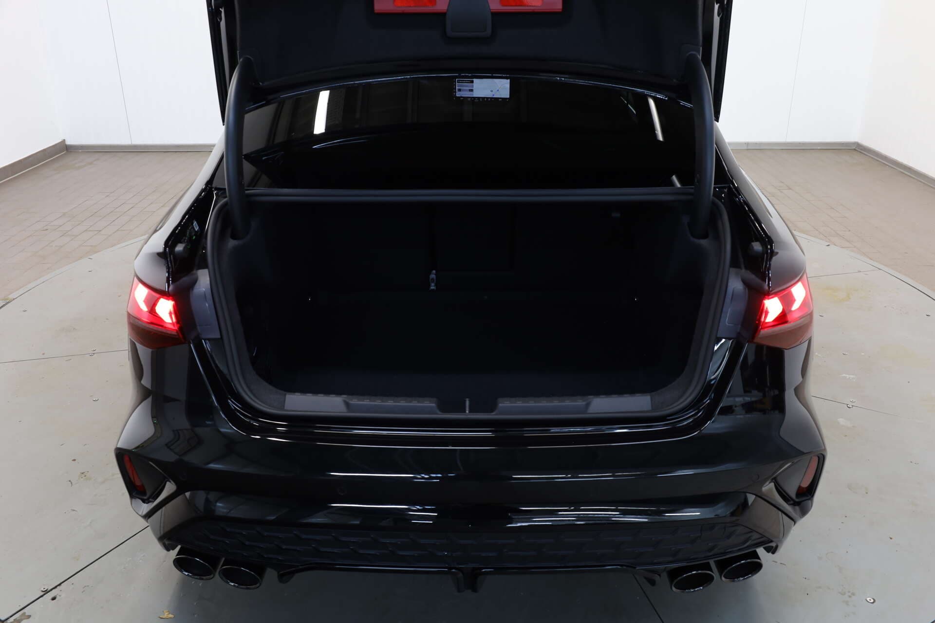 AUDI S3 Limousine, photo 11 sur 17