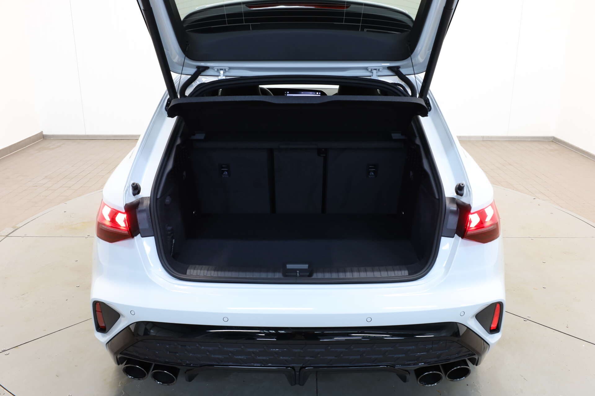 AUDI S3 Sportback, photo 11 sur 17