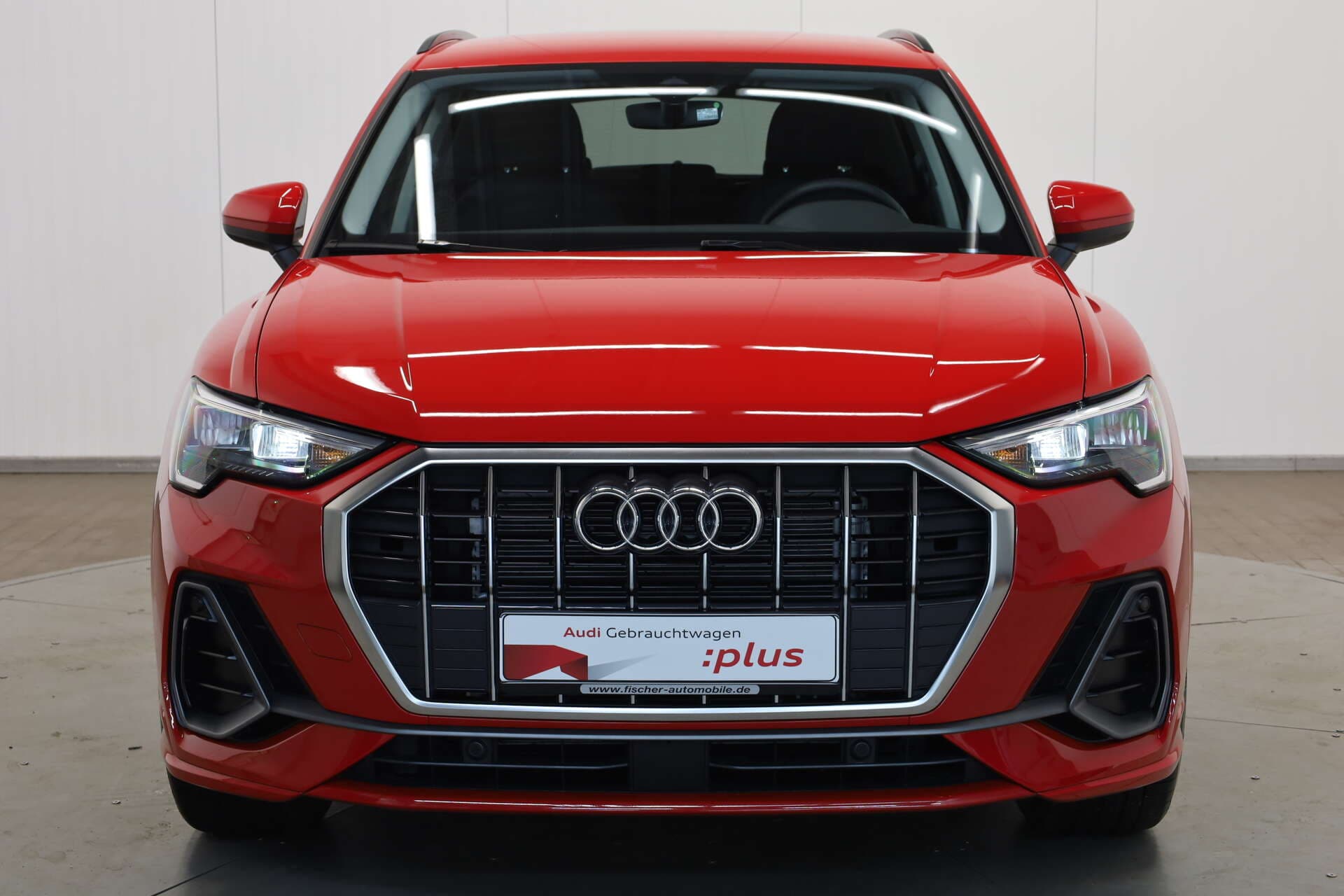 AUDI Q3, photo 2 sur 17