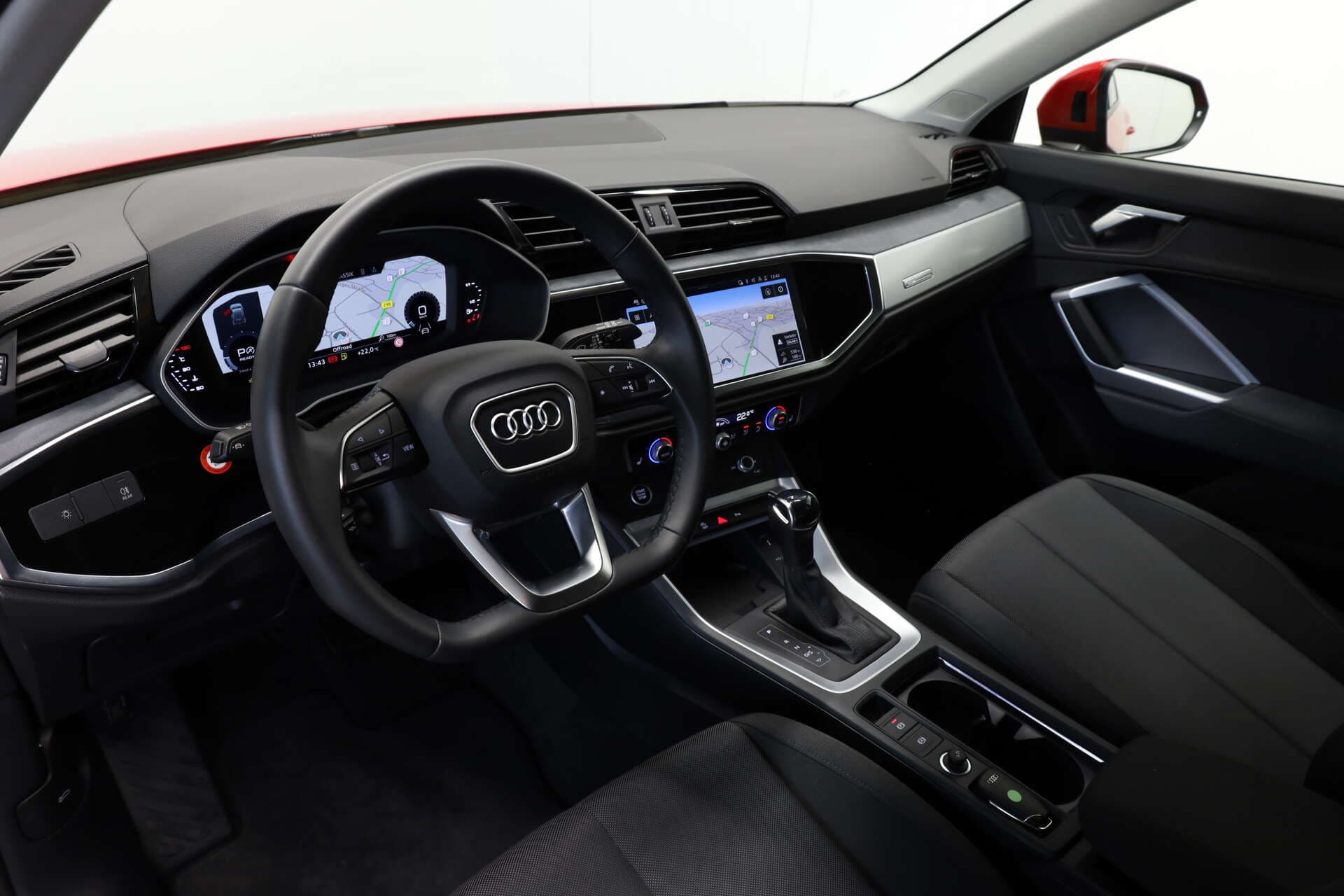 AUDI Q3, photo 8 sur 17