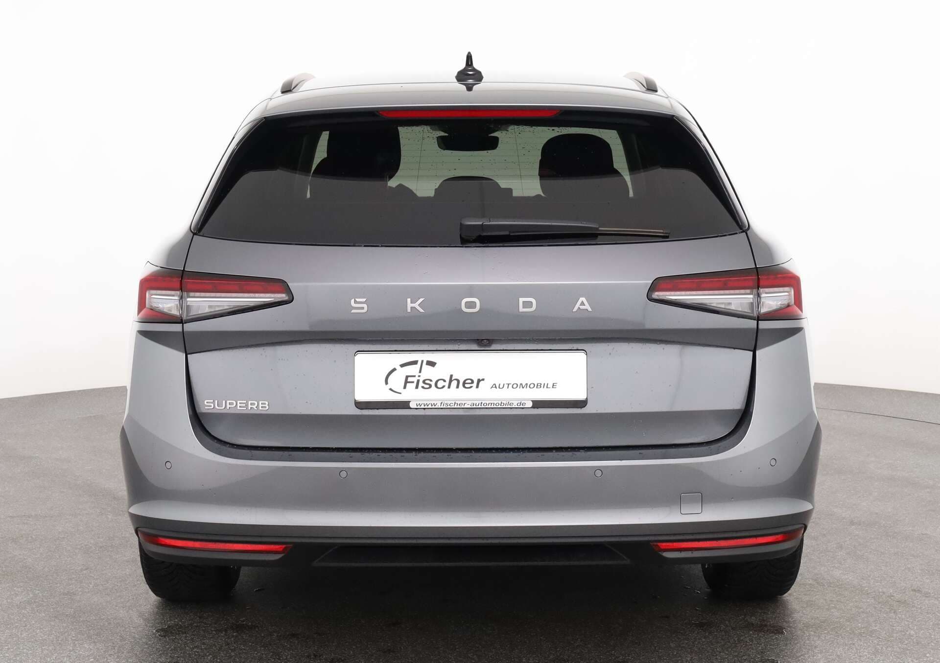 SKODA Superb Combi, photo 5 sur 17