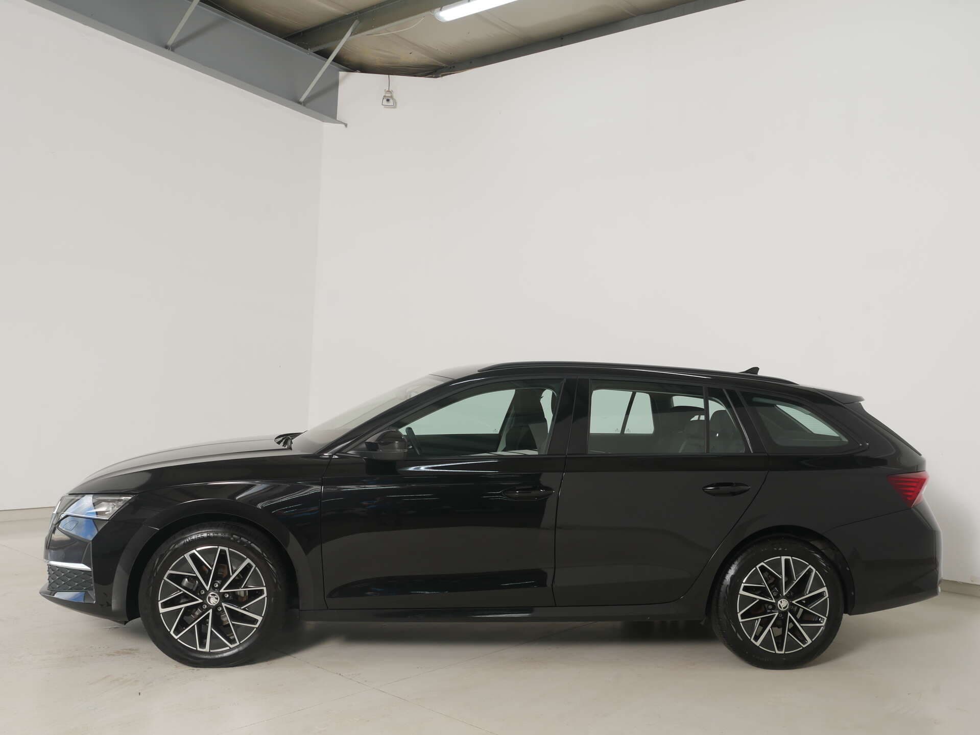 SKODA Octavia Combi, photo 4 sur 17
