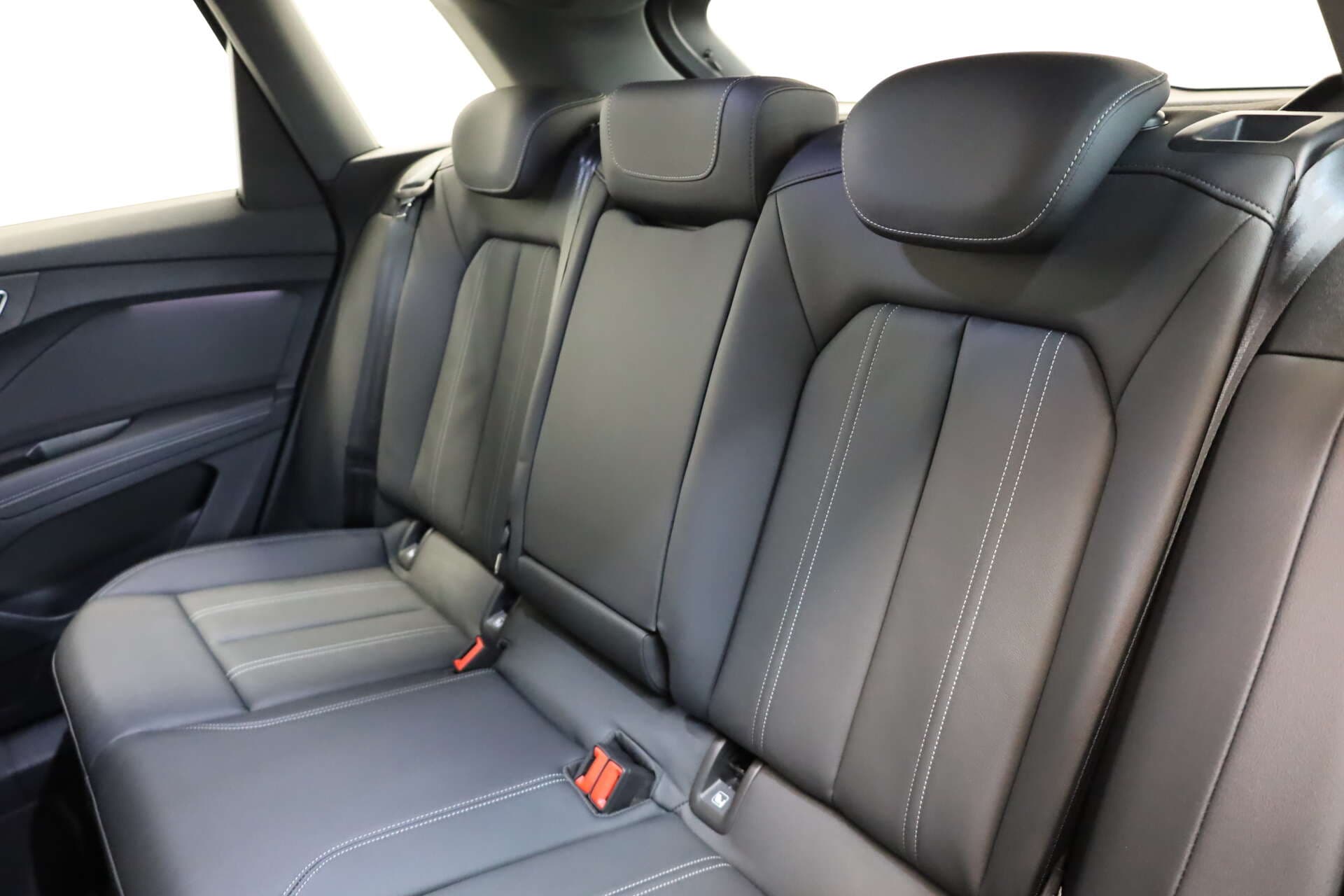 AUDI Q4 e-tron, photo 10 sur 17