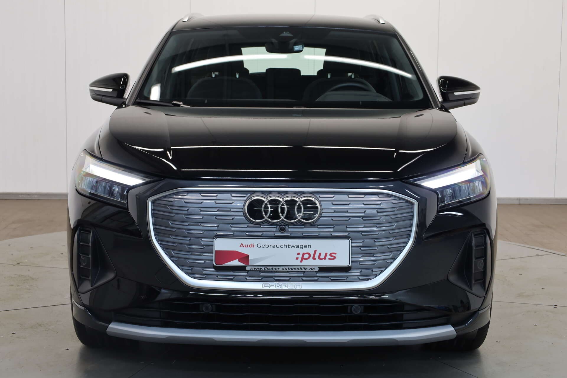 AUDI Q4 e-tron, photo 2 sur 17