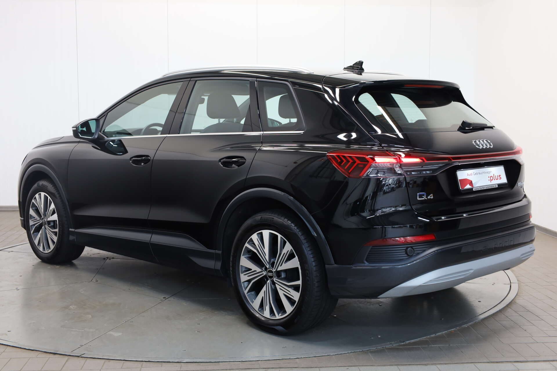 AUDI Q4 e-tron, photo 3 sur 17