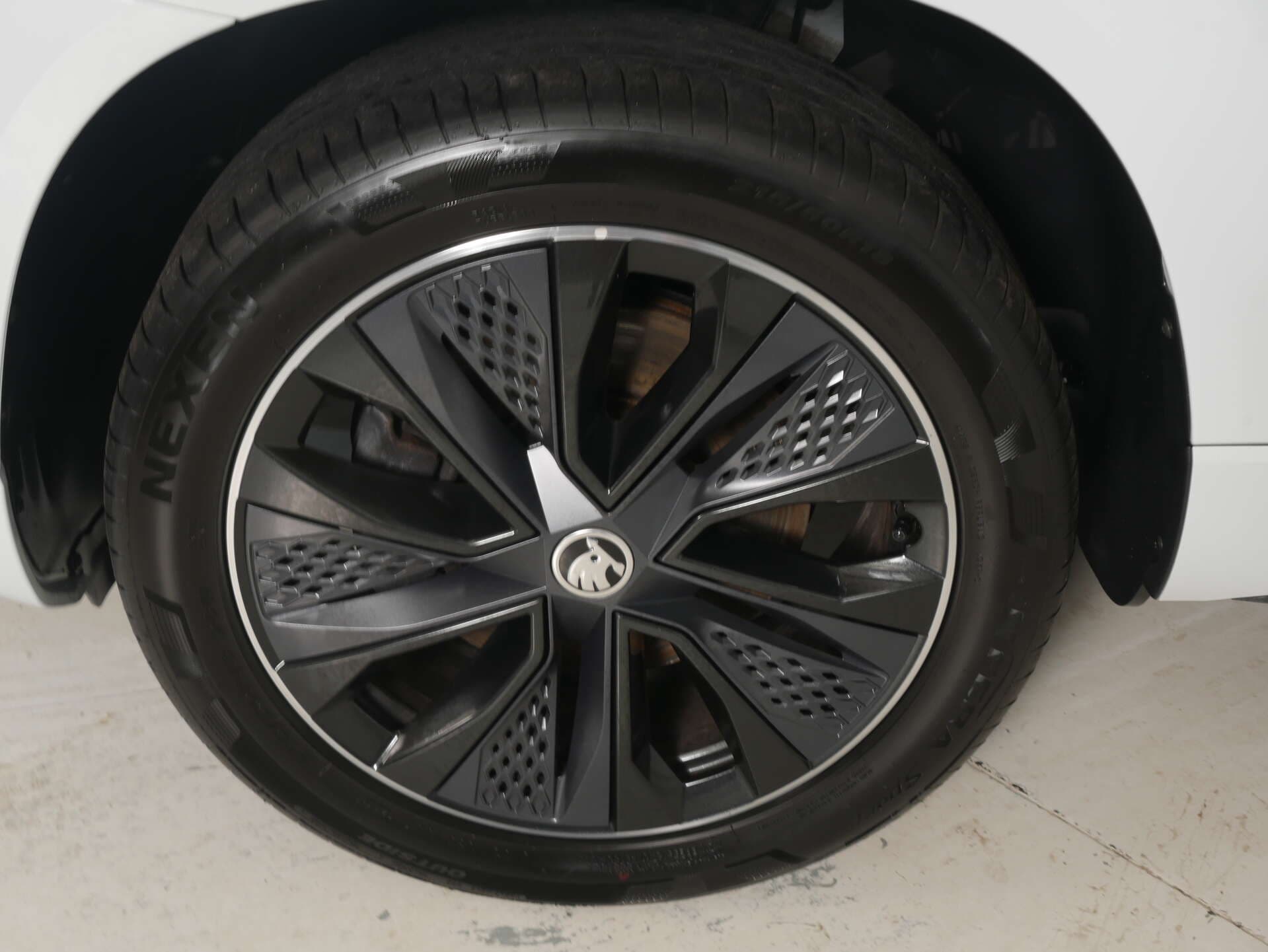 SKODA Karoq, photo 3 sur 17