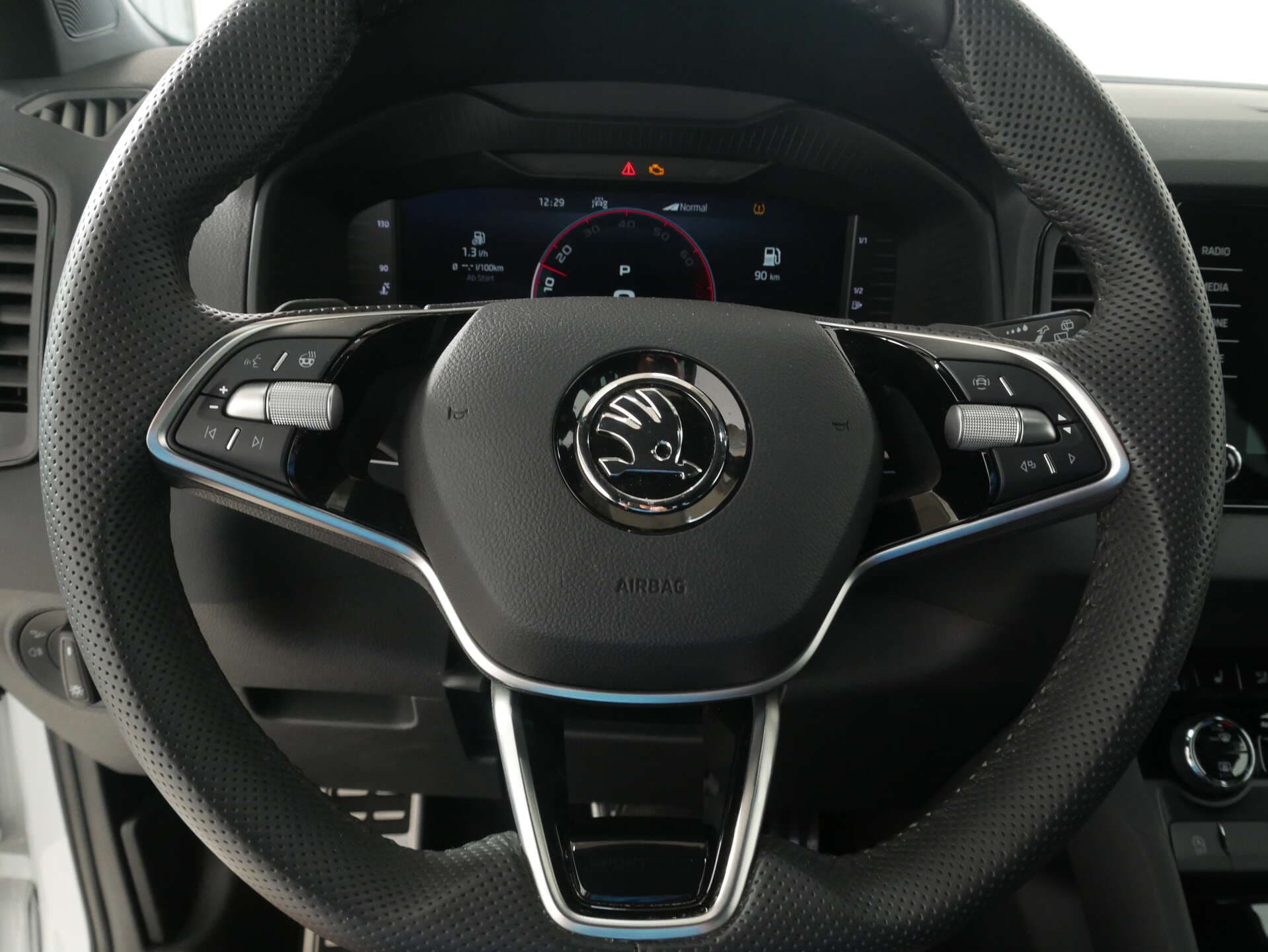 SKODA Karoq, photo 8 sur 17