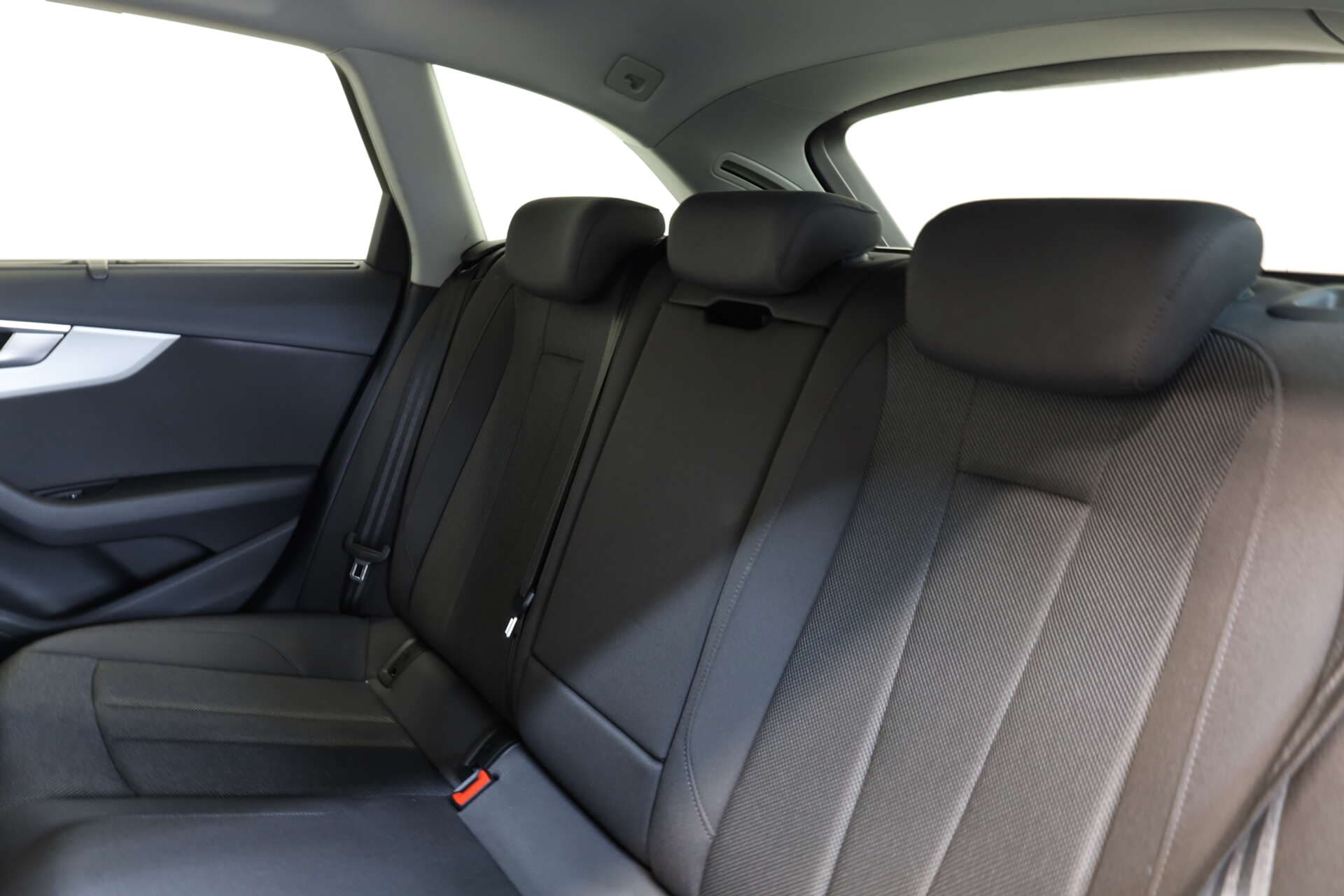 AUDI A4 Avant, photo 10 sur 17