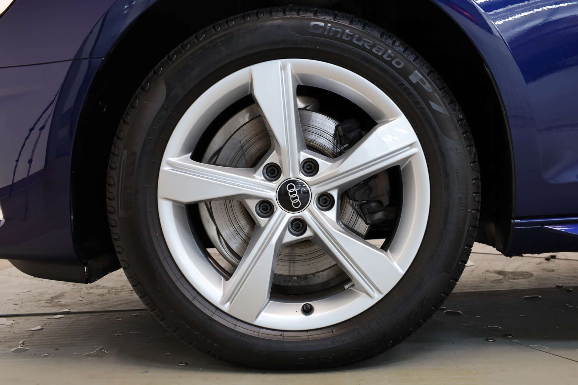 AUDI A4 Avant, photo 7 sur 17