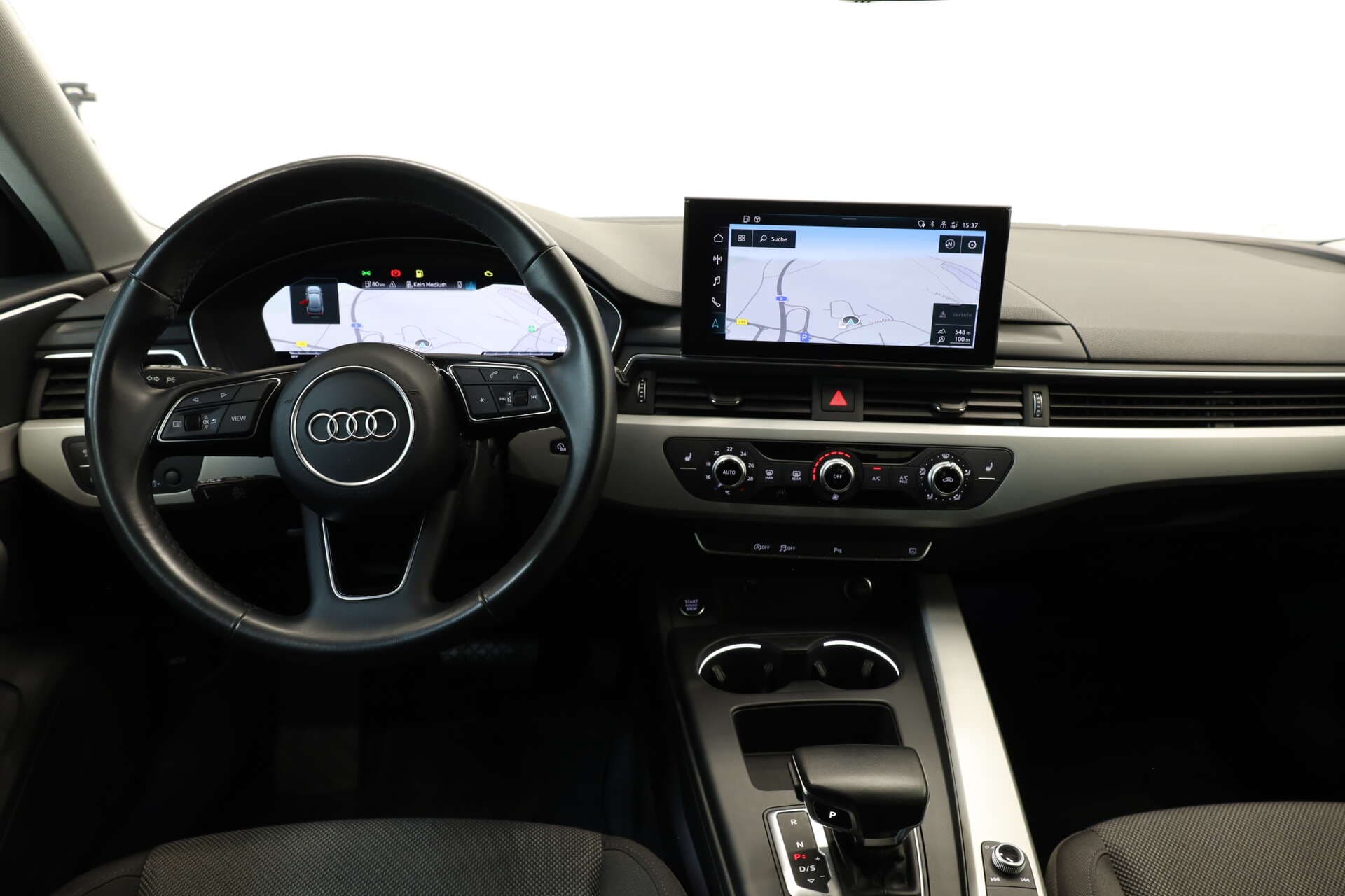 AUDI A4 Avant, photo 8 sur 17