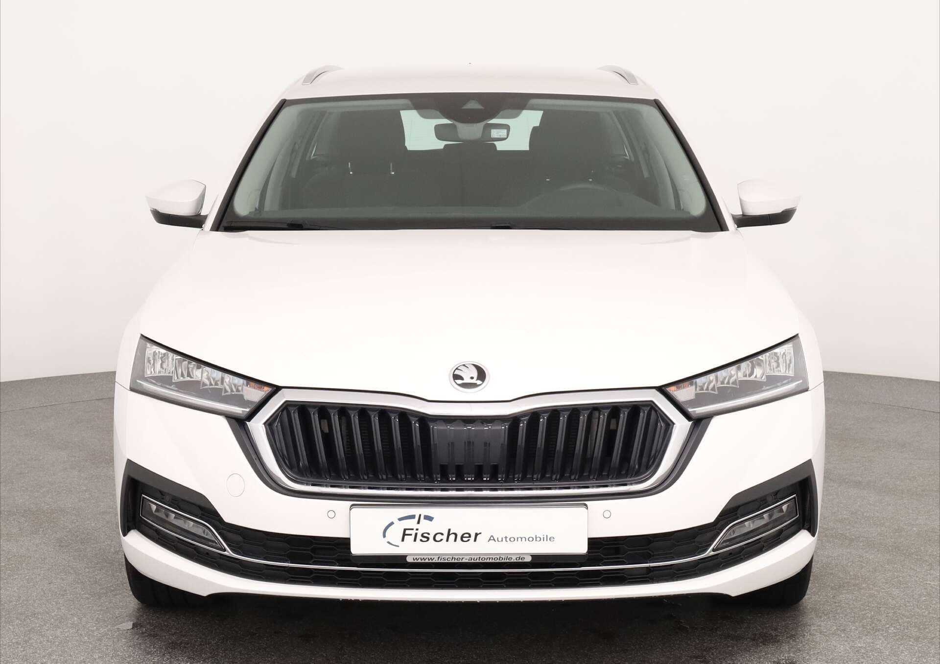 SKODA Octavia Combi, photo 2 sur 17