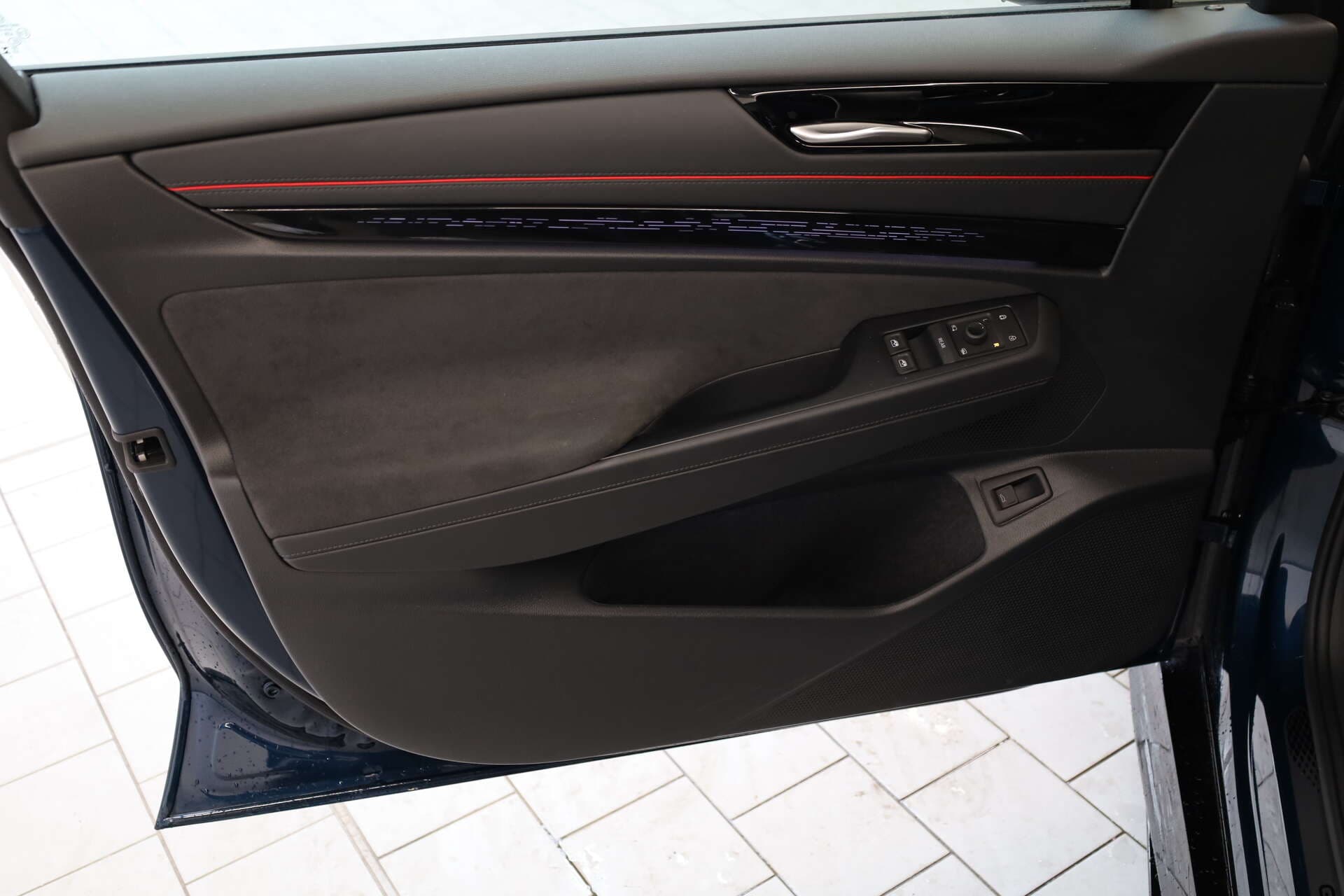 VOLKSWAGEN ID.7 Tourer, photo 15 sur 17