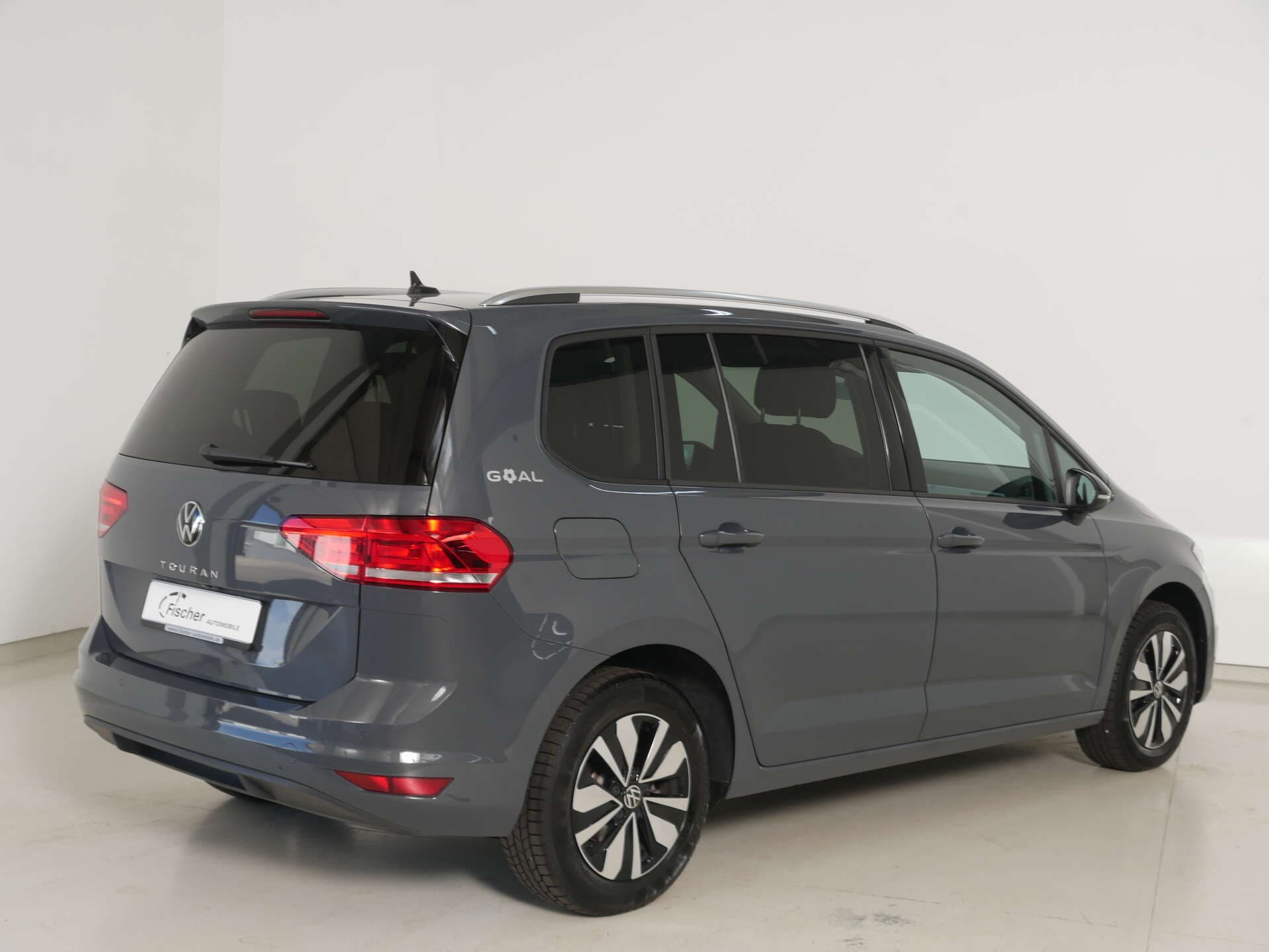 VOLKSWAGEN Touran, photo 6 sur 17
