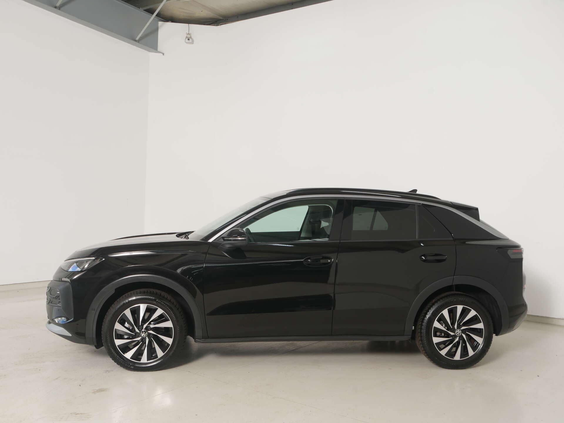 VOLKSWAGEN T-Roc, photo 4 sur 17