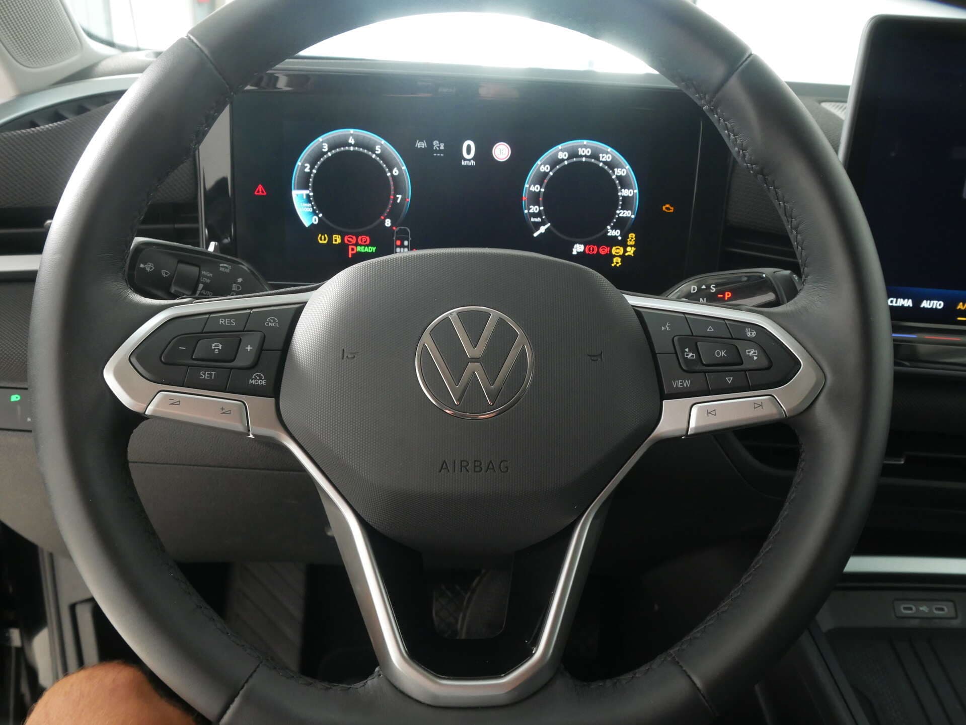VOLKSWAGEN T-Roc, photo 8 sur 17