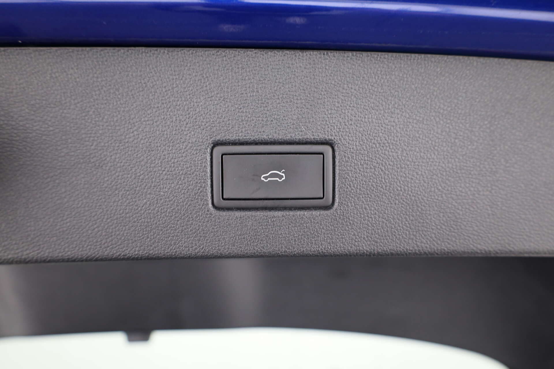 VOLKSWAGEN T-Roc, photo 14 sur 17