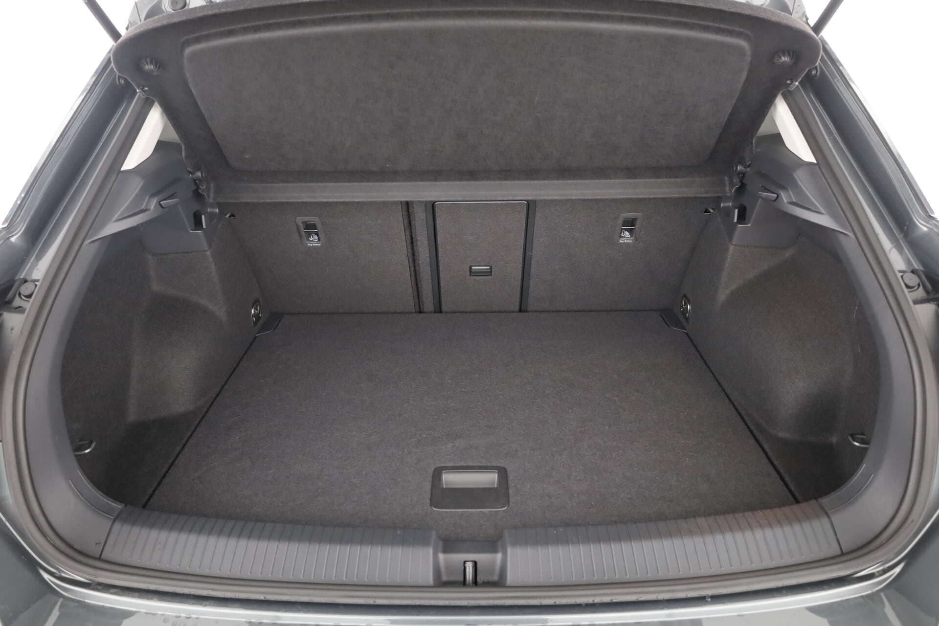 VOLKSWAGEN T-Roc, photo 13 sur 17