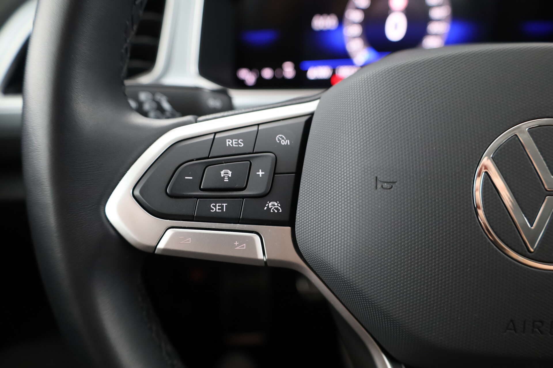 VOLKSWAGEN T-Roc, photo 15 sur 17