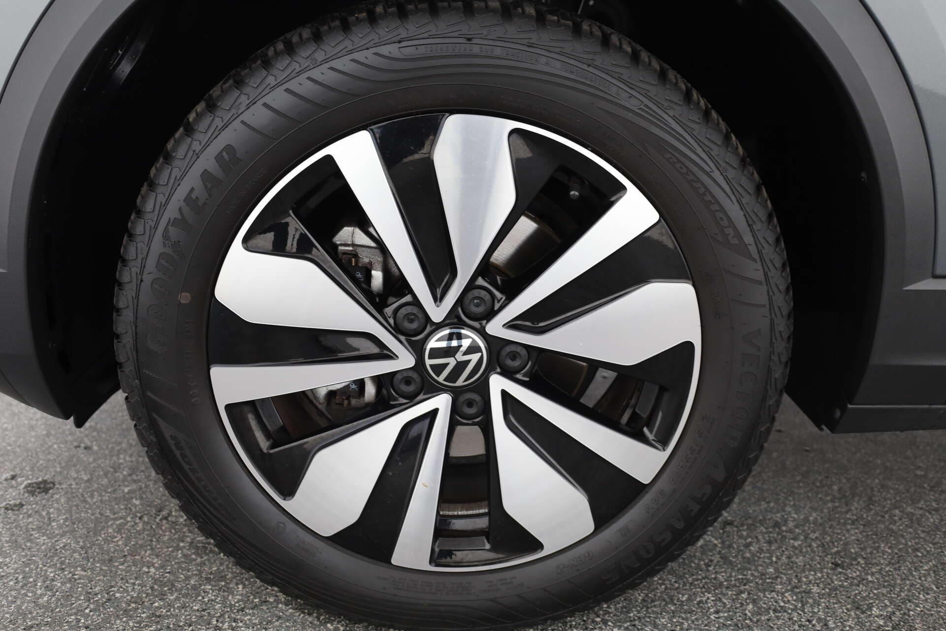 VOLKSWAGEN T-Roc, photo 8 sur 17