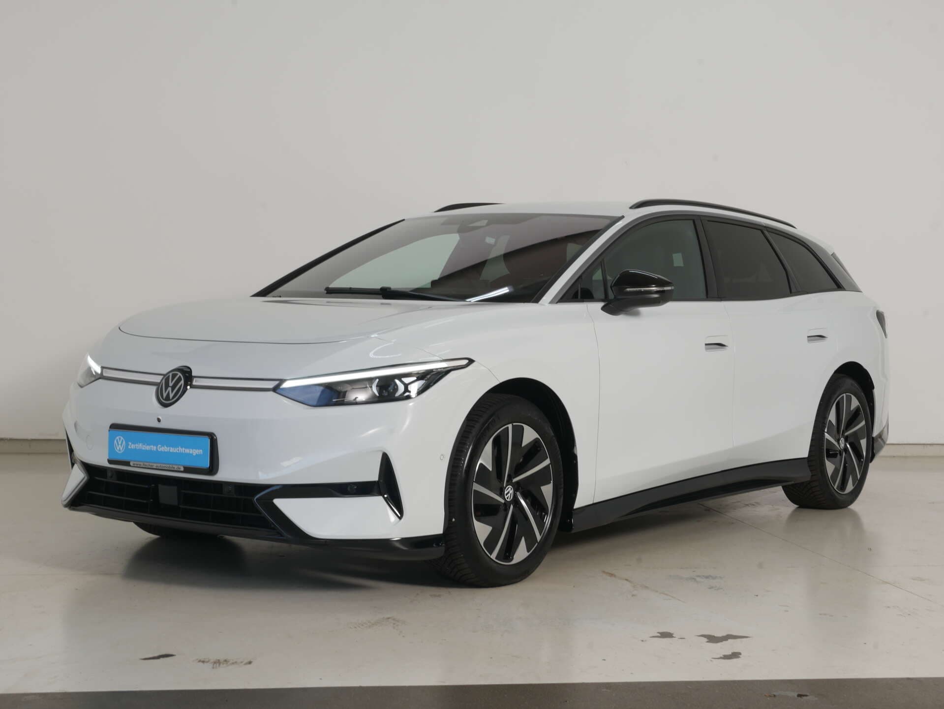 VOLKSWAGEN ID.7 Tourer, photo 1 sur 17