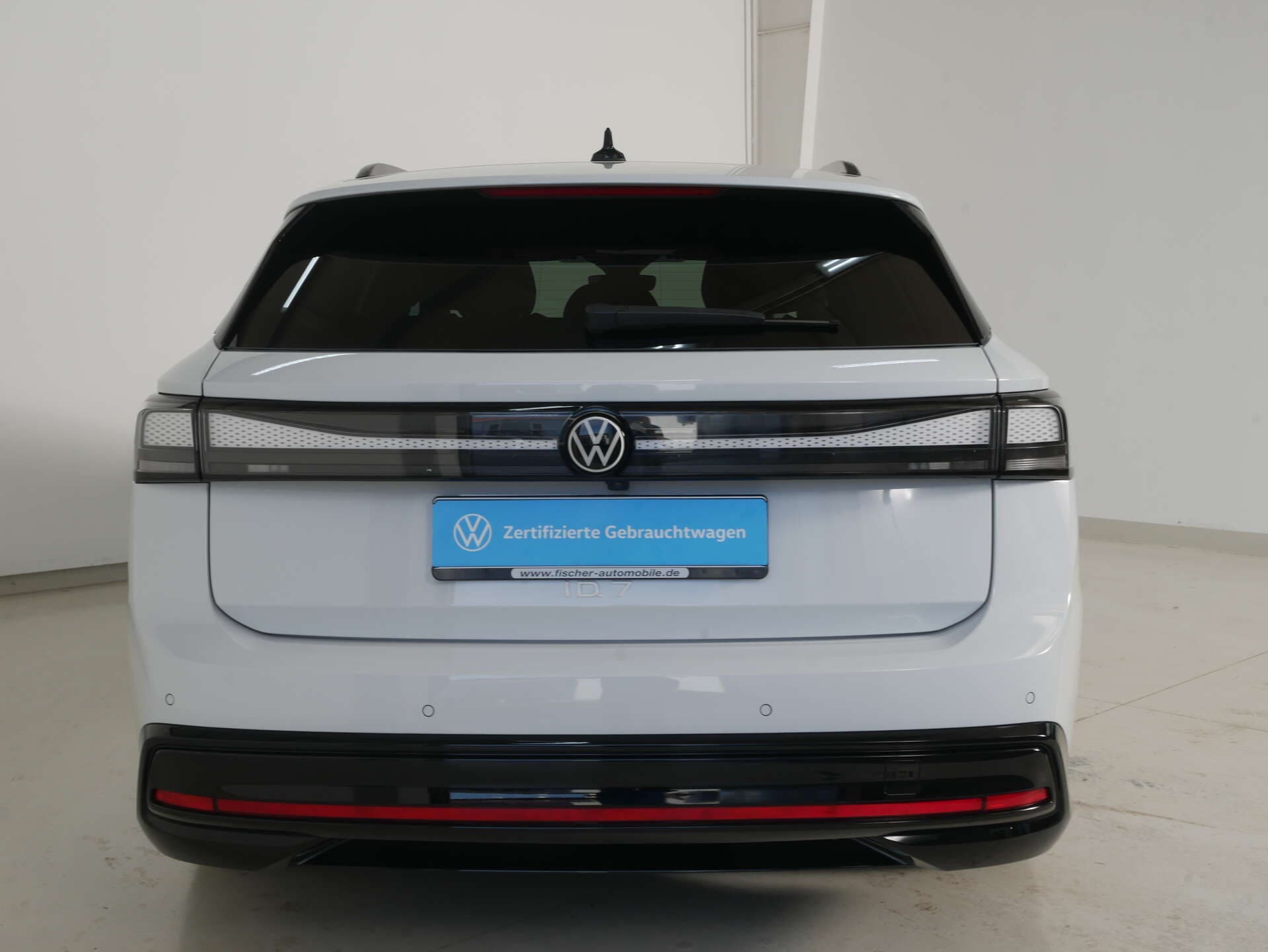 VOLKSWAGEN ID.7 Tourer, photo 6 sur 17