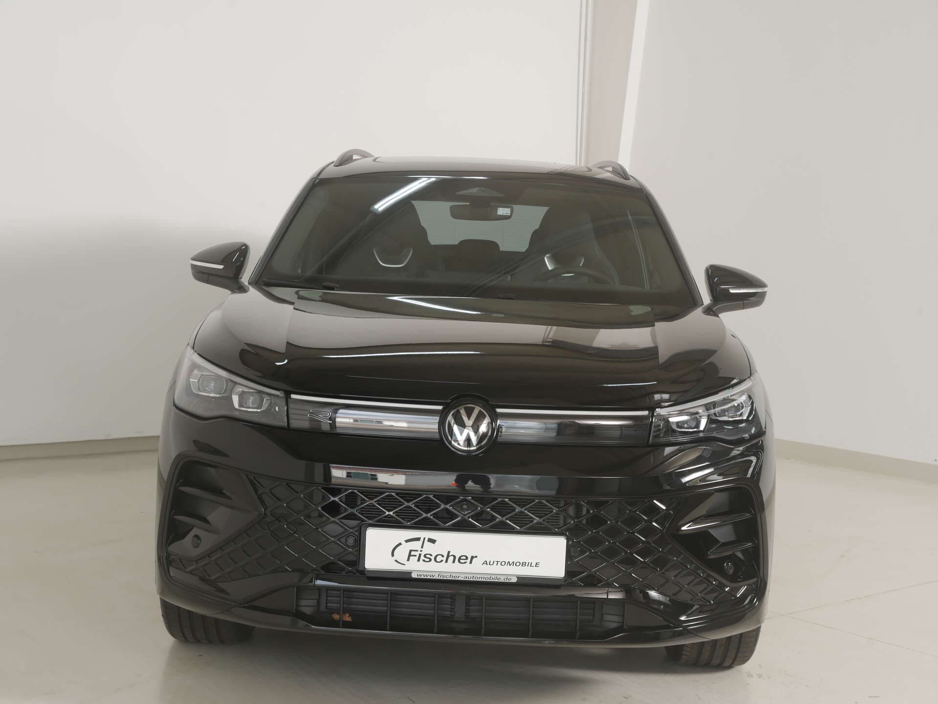 VOLKSWAGEN Tiguan, photo 1 sur 17