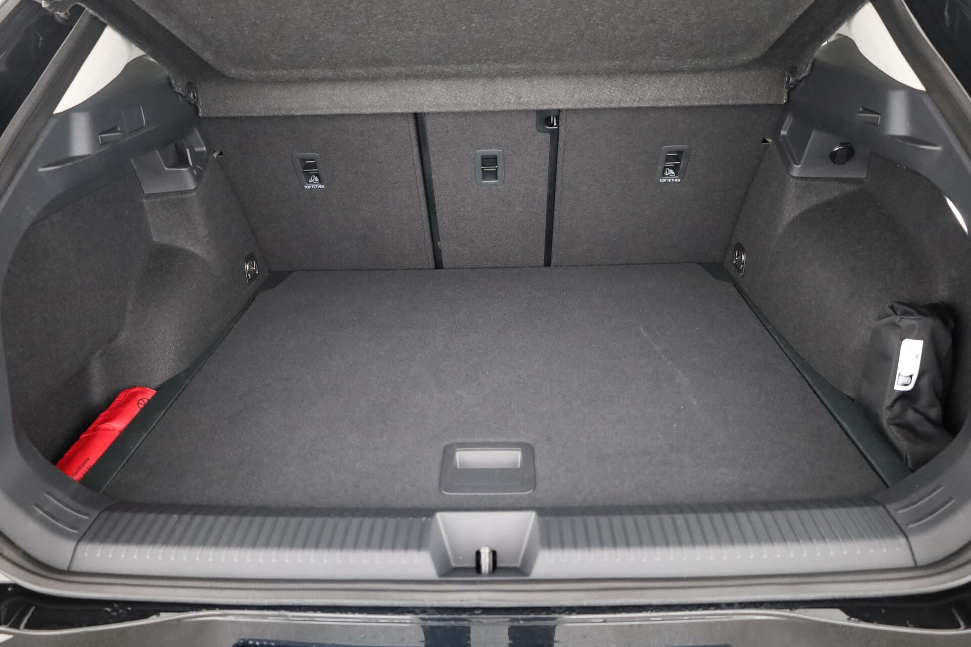 VOLKSWAGEN T-Roc, photo 13 sur 17