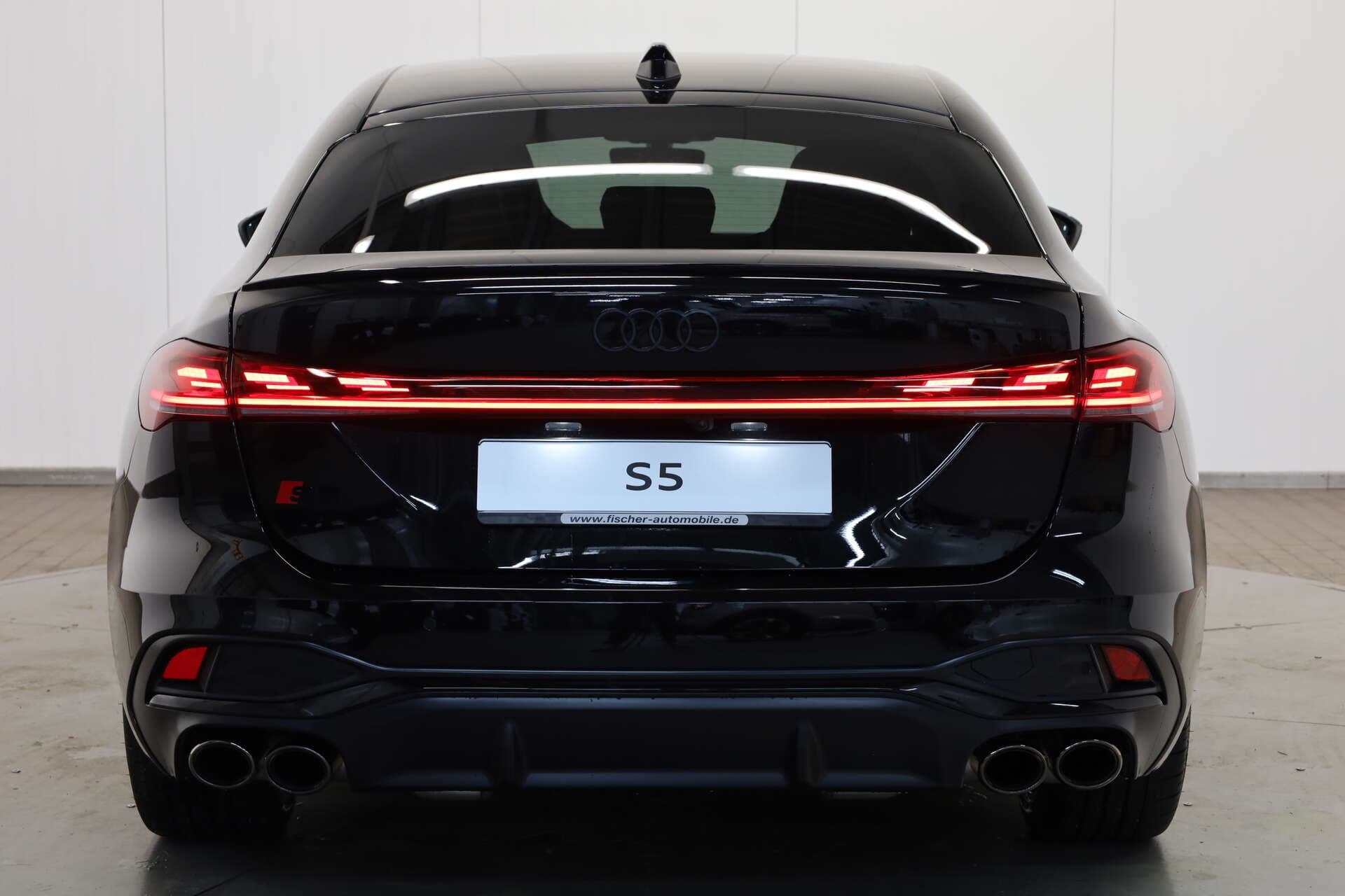 AUDI S5 Limousine, photo 5 sur 17