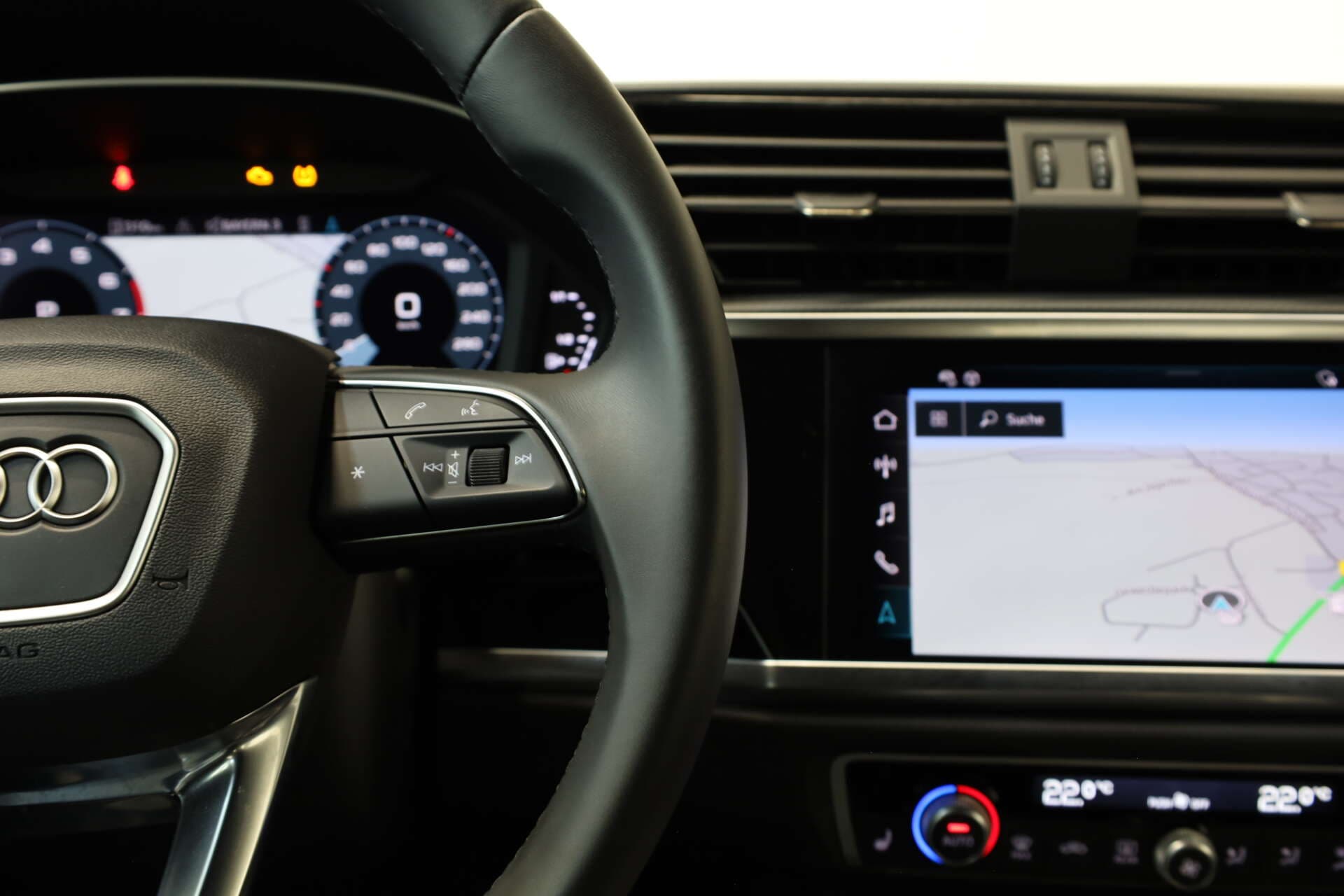 AUDI Q3, photo 15 sur 17