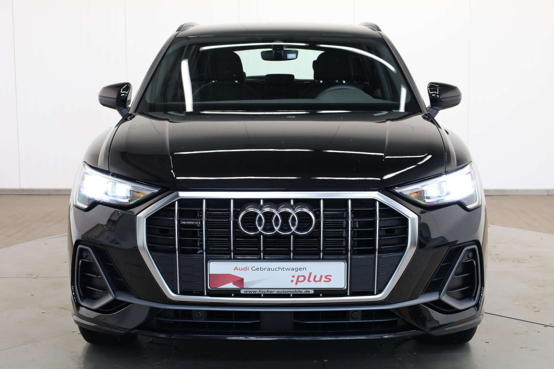 AUDI Q3, photo 2 sur 17