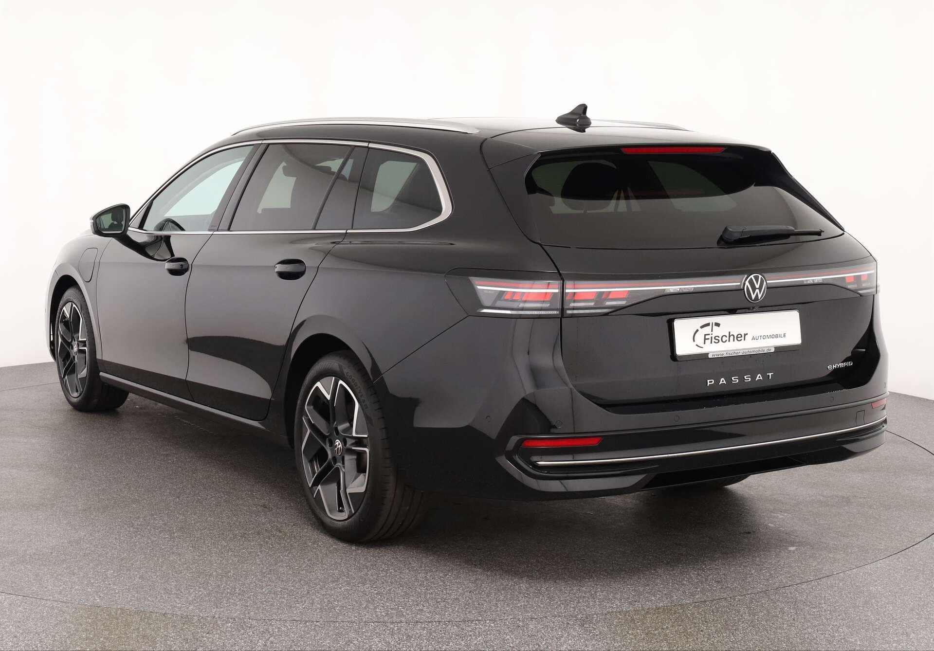 VOLKSWAGEN Passat, photo 3 sur 17