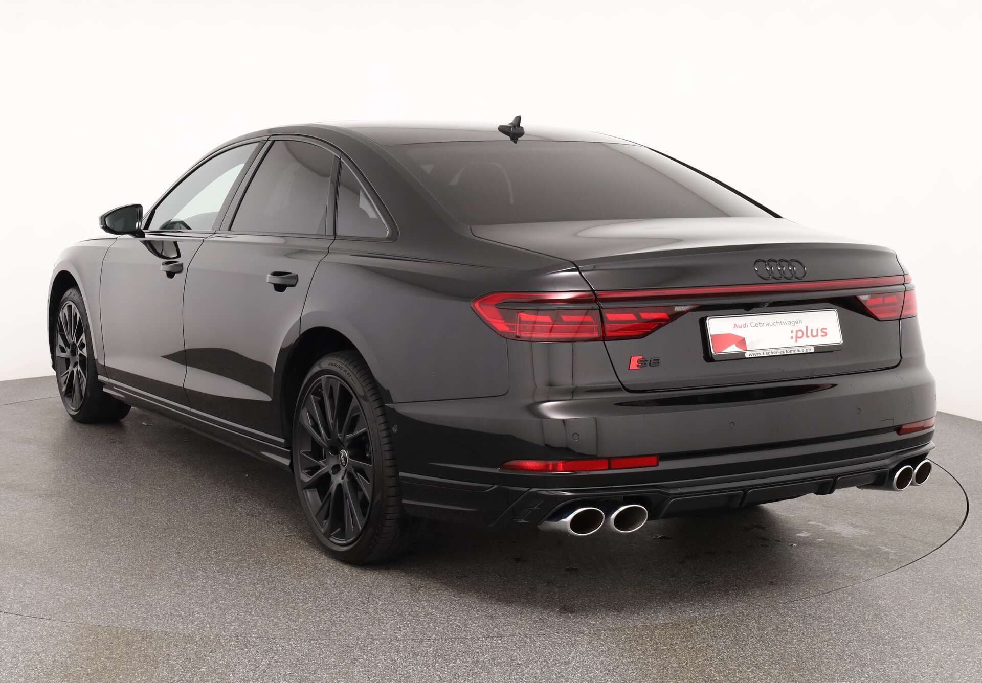 AUDI S8, photo 3 sur 17