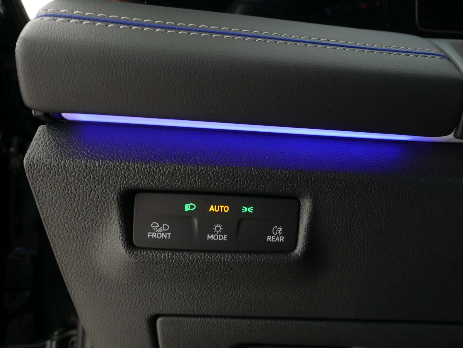VOLKSWAGEN Tiguan, photo 17 sur 17